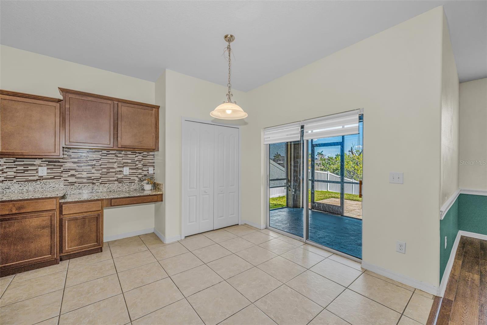 521 VISTA RIDGE DR, RUSKIN, FL — photo 17