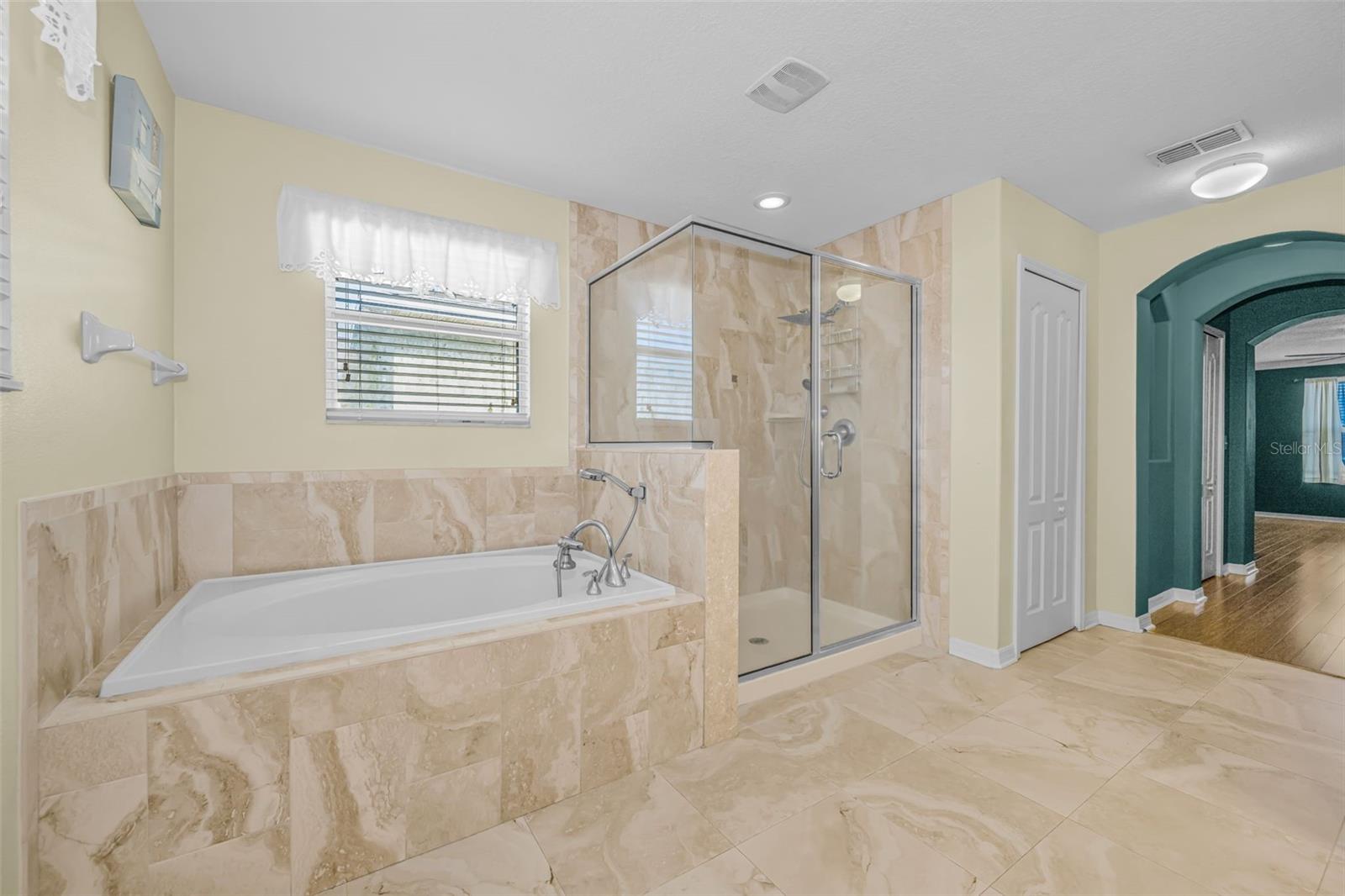 521 VISTA RIDGE DR, RUSKIN, FL — photo 48