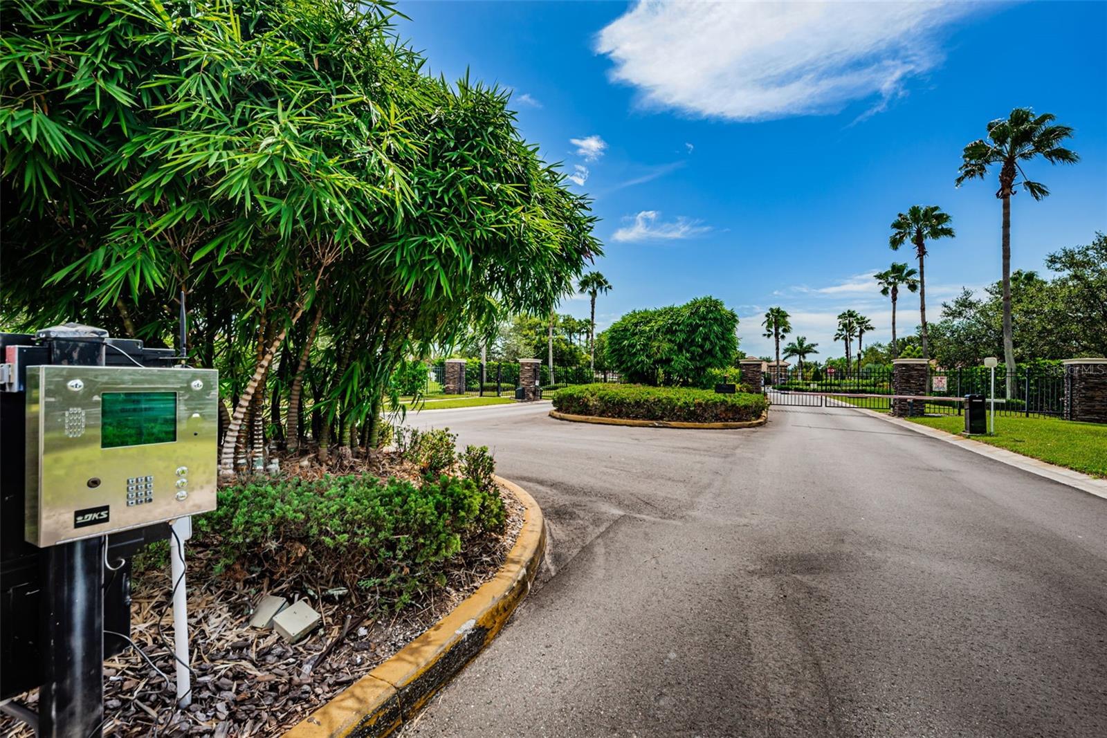 521 VISTA RIDGE DR, RUSKIN, FL — photo 82