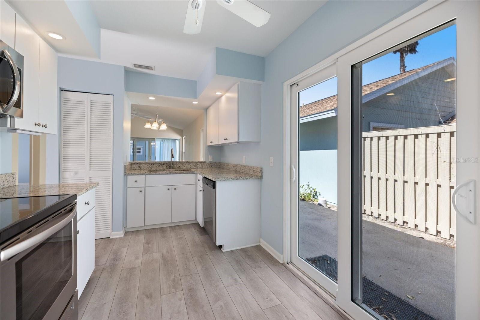 856 CHATHAM DR #856, VENICE, FL — photo 7