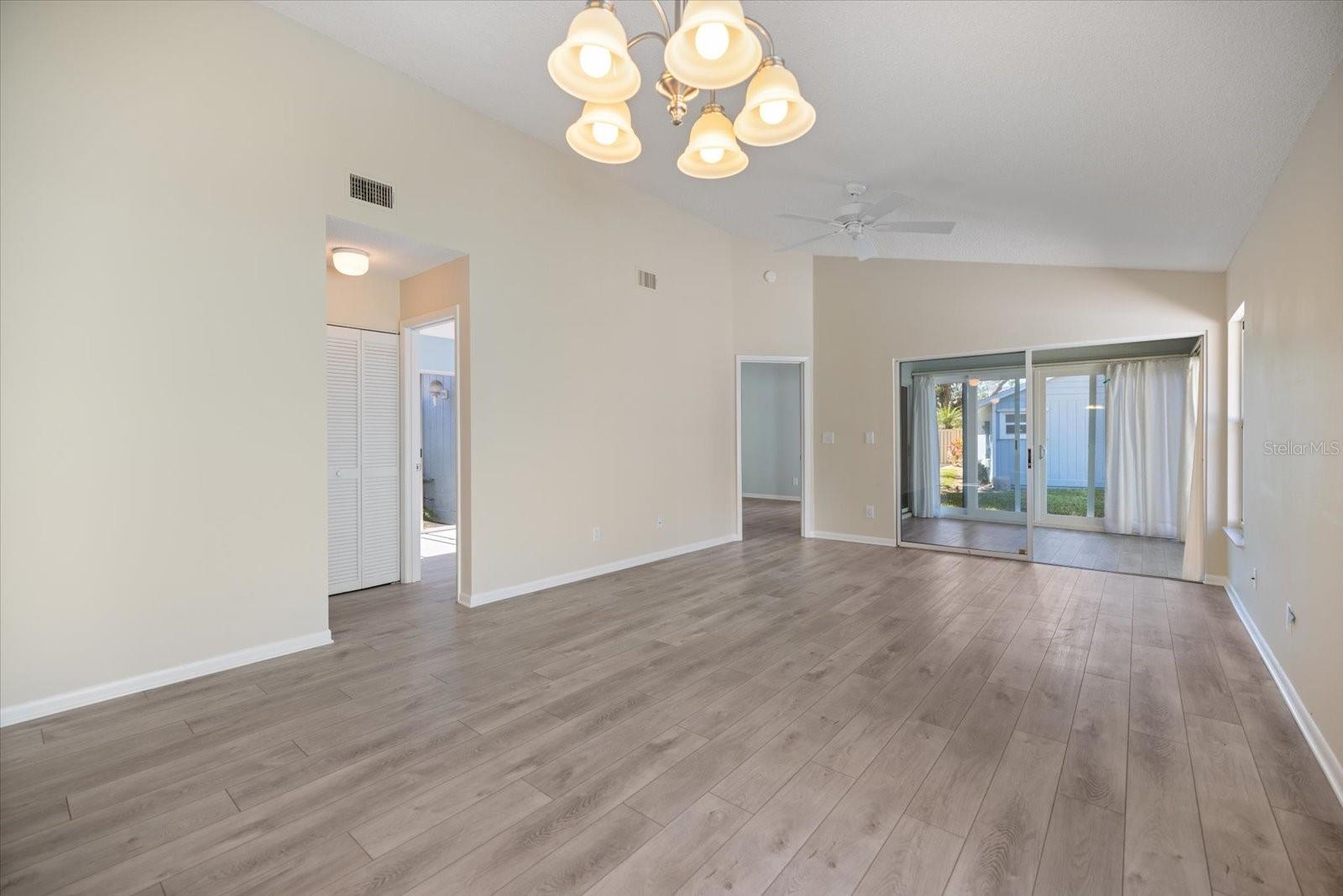 856 CHATHAM DR #856, VENICE, FL — photo 11