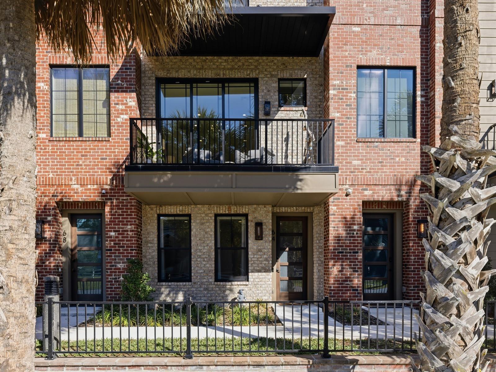 64 N PARK AVE, WINTER GARDEN, FL — photo 3