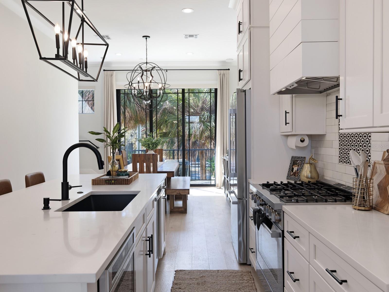 64 N PARK AVE, WINTER GARDEN, FL — photo 11