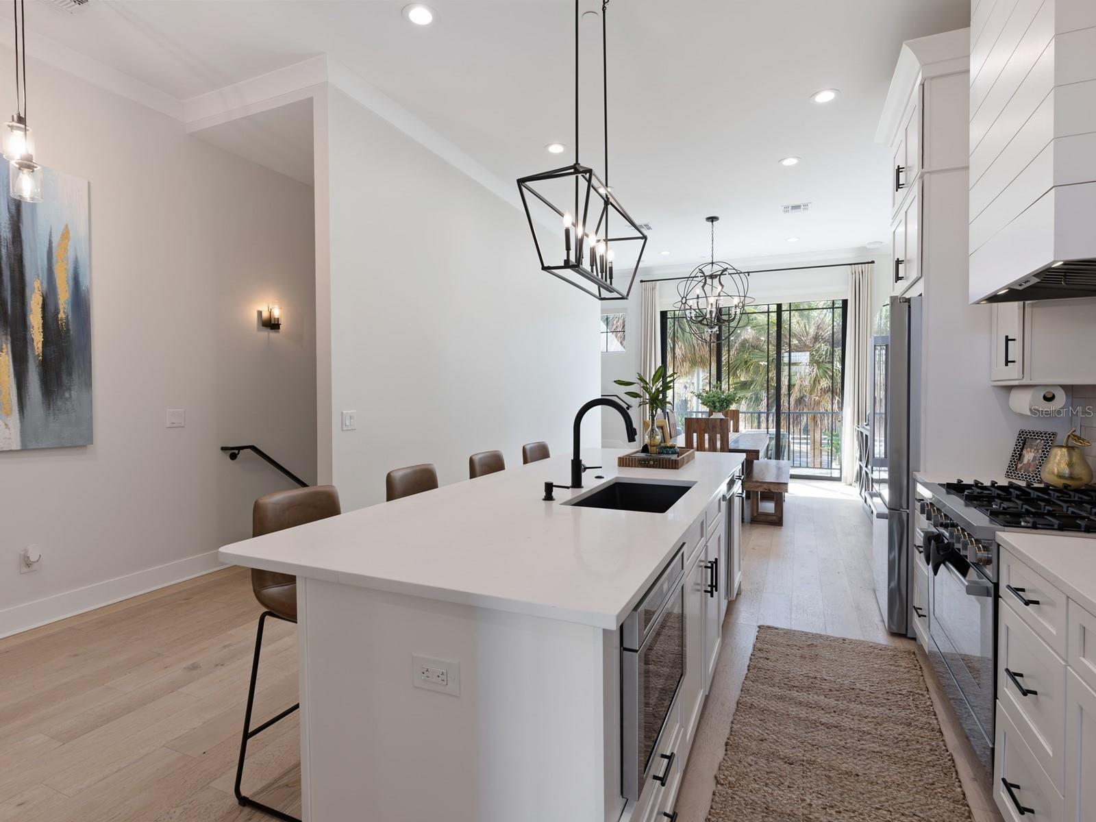 64 N PARK AVE, WINTER GARDEN, FL — photo 12