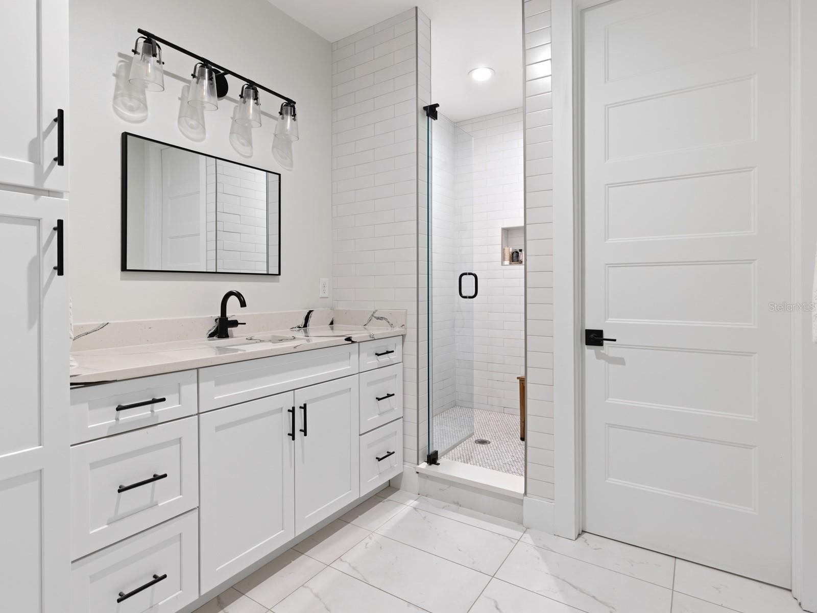 64 N PARK AVE, WINTER GARDEN, FL — photo 25