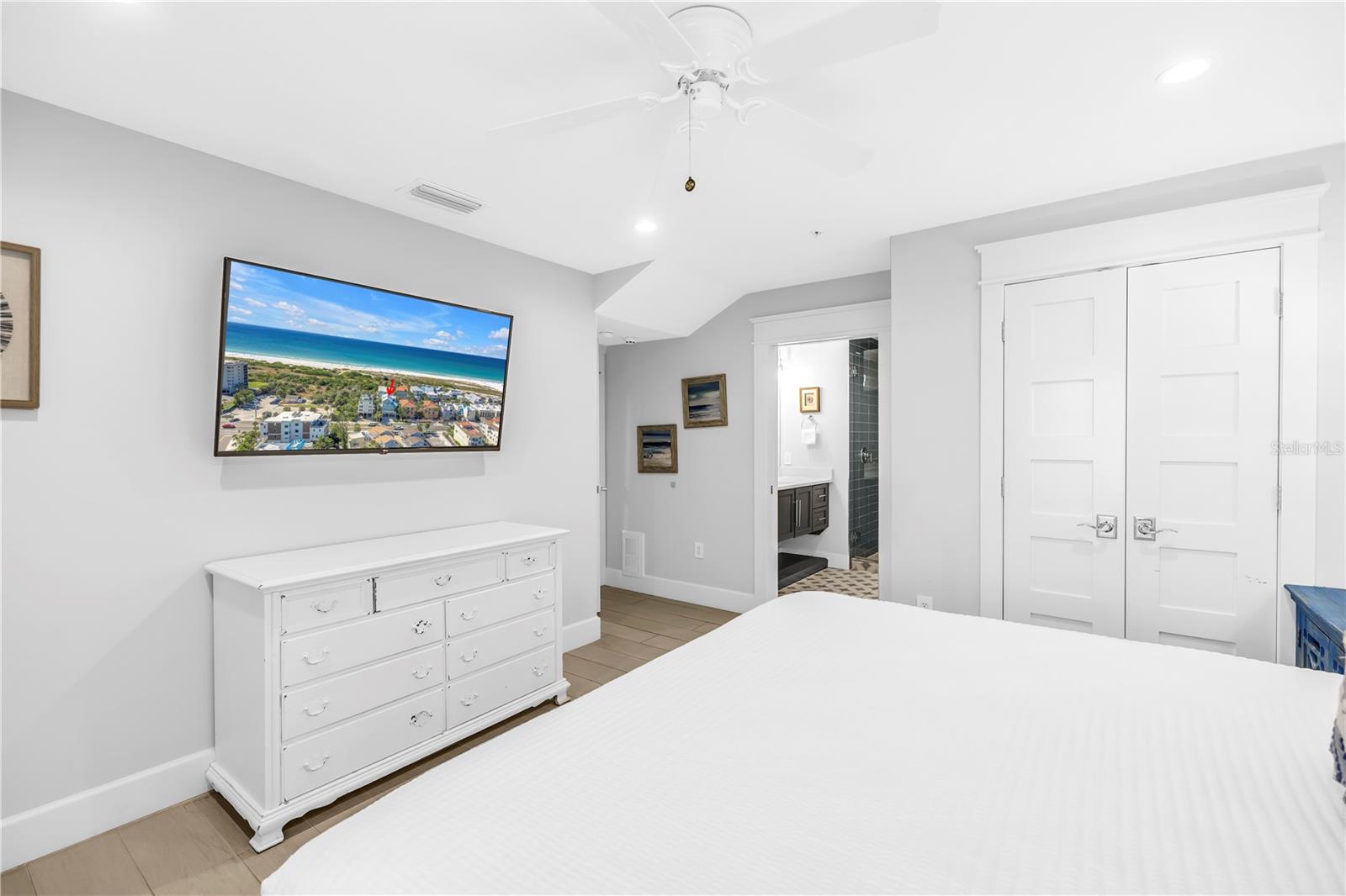 316 BEACH RD, SARASOTA, FL — photo 11