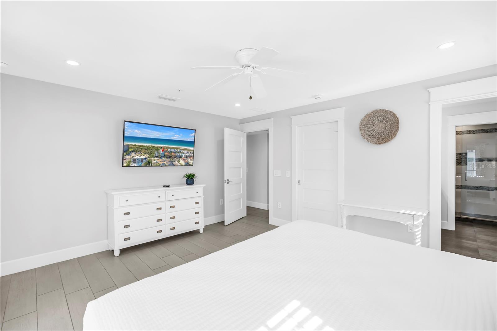 316 BEACH RD, SARASOTA, FL — photo 23