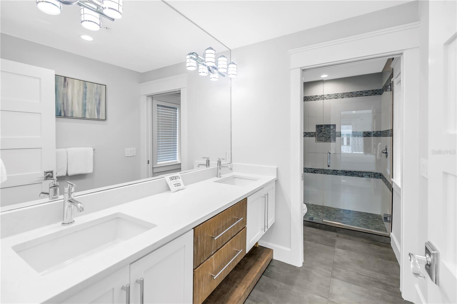 316 BEACH RD, SARASOTA, FL — photo 24