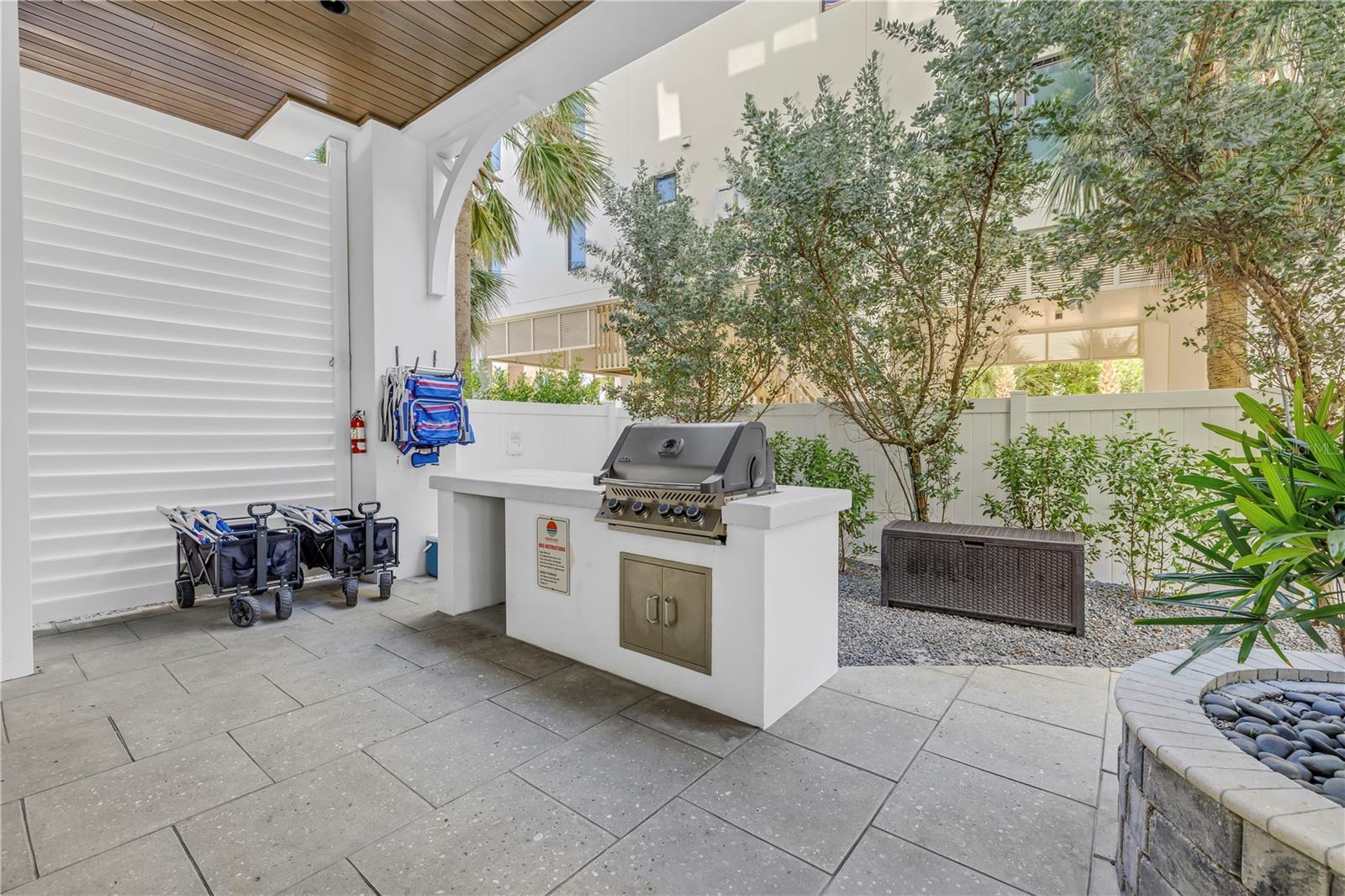 316 BEACH RD, SARASOTA, FL — photo 90