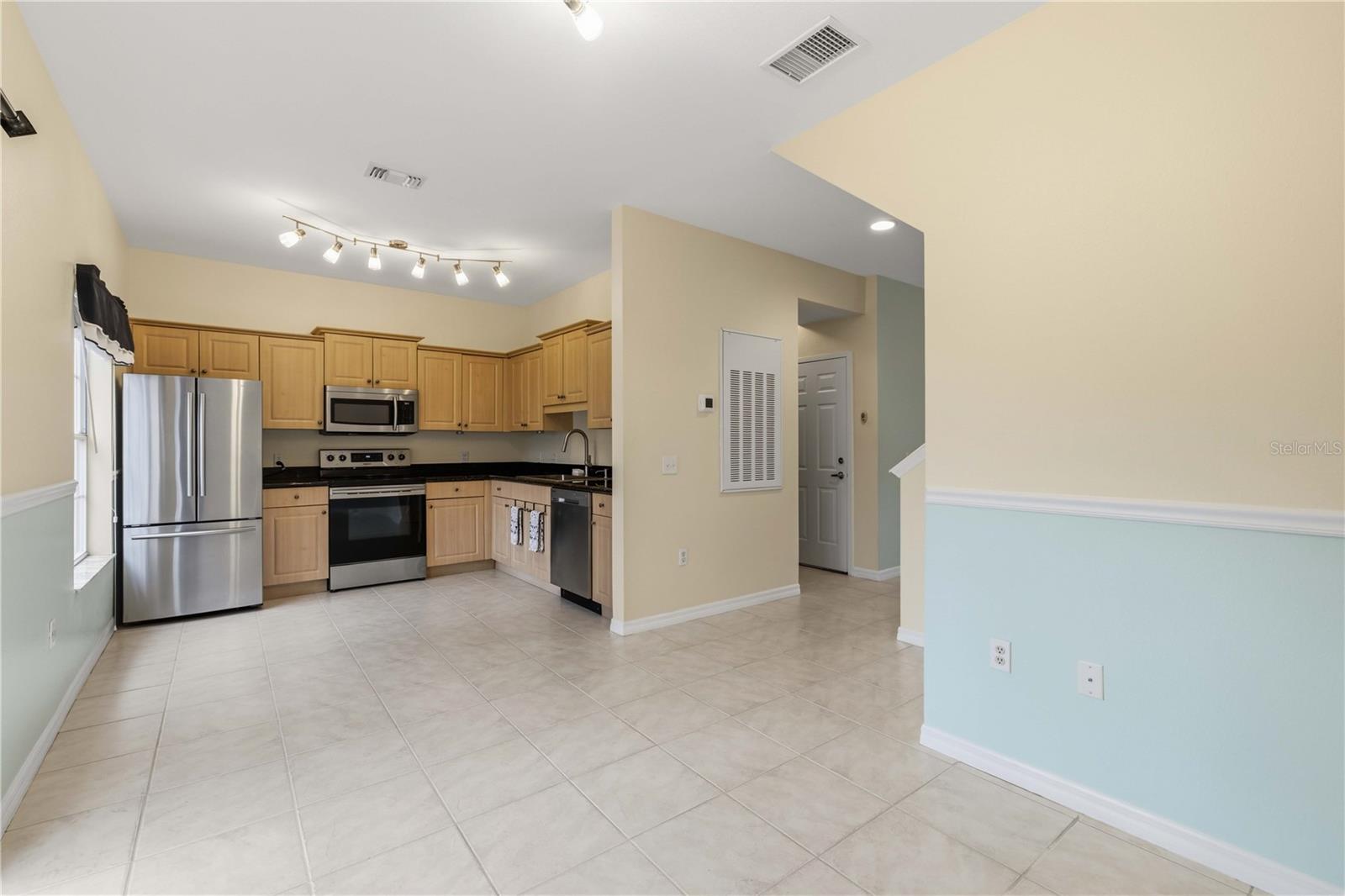 7604 PLANTATION CIR #7604, UNIVERSITY PARK, FL — photo 9