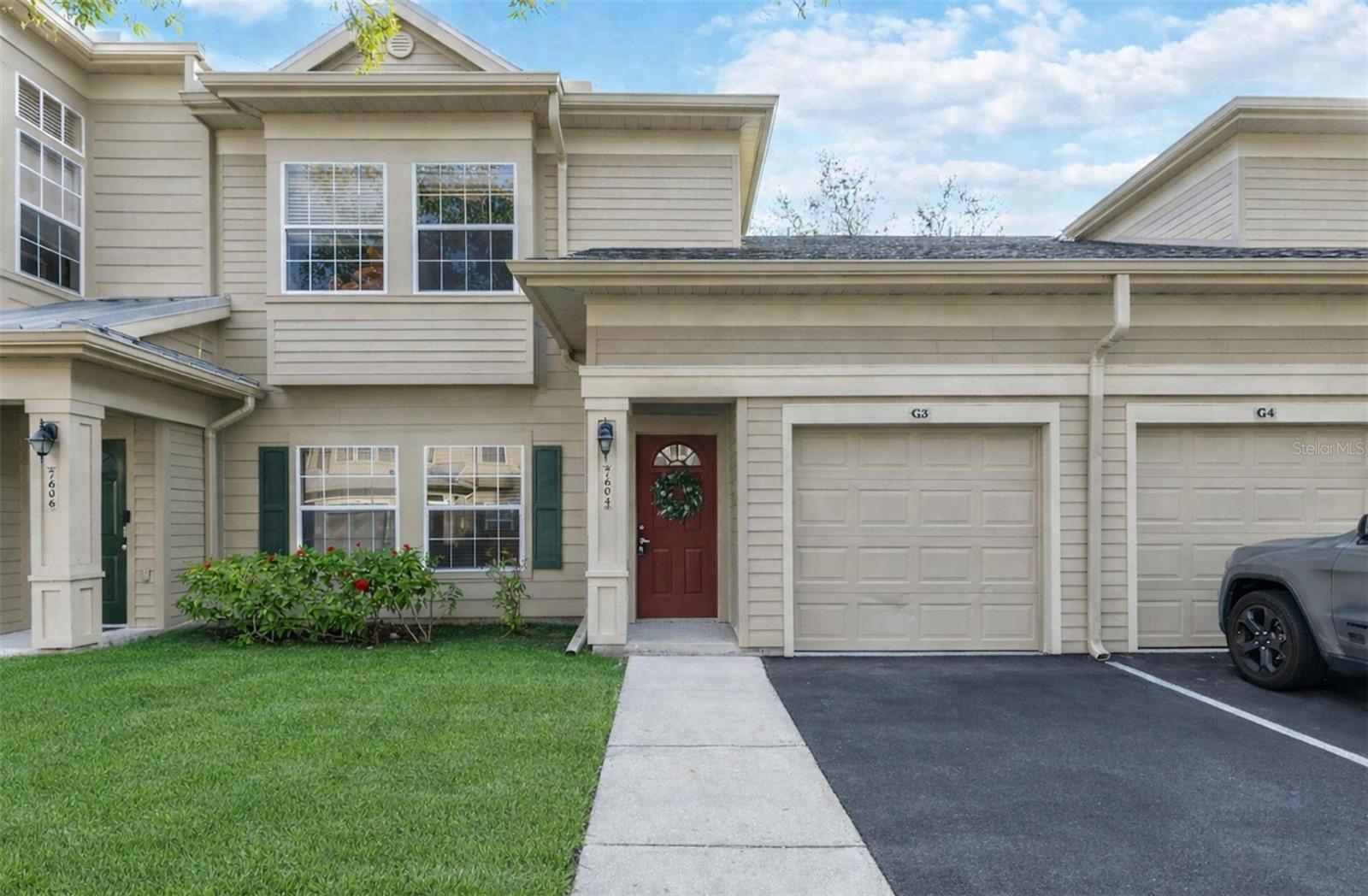 7604 PLANTATION CIR #7604, UNIVERSITY PARK, FL
