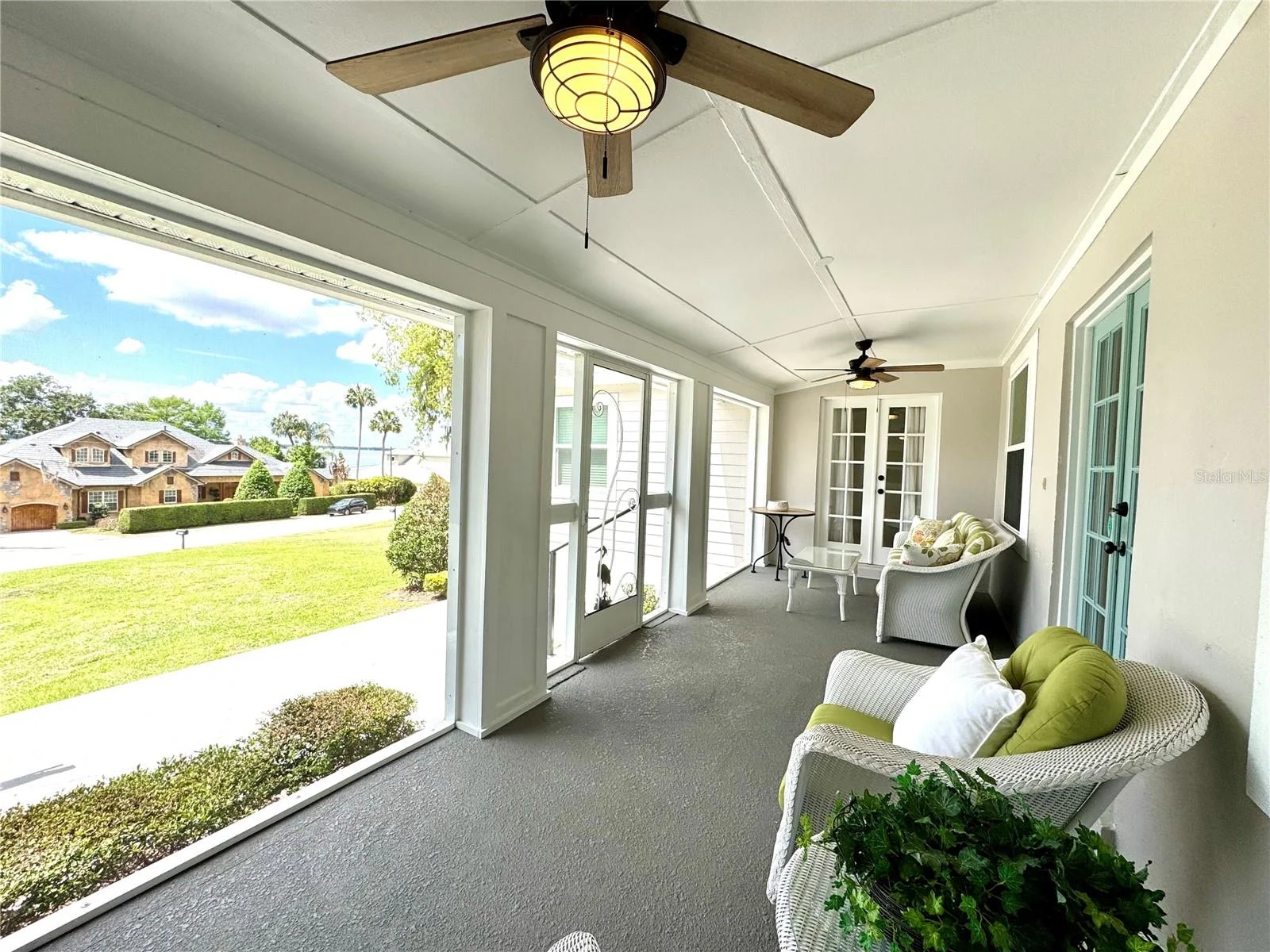 1355 LAKESHORE DR, MOUNT DORA, FL — photo 6