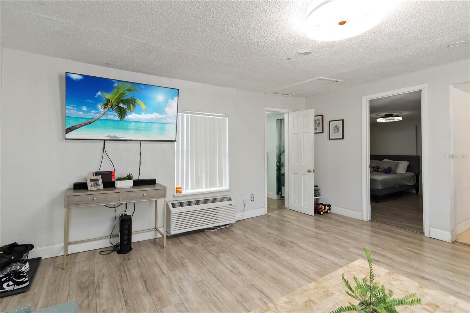710 BAY ST, KISSIMMEE, FL — photo 4