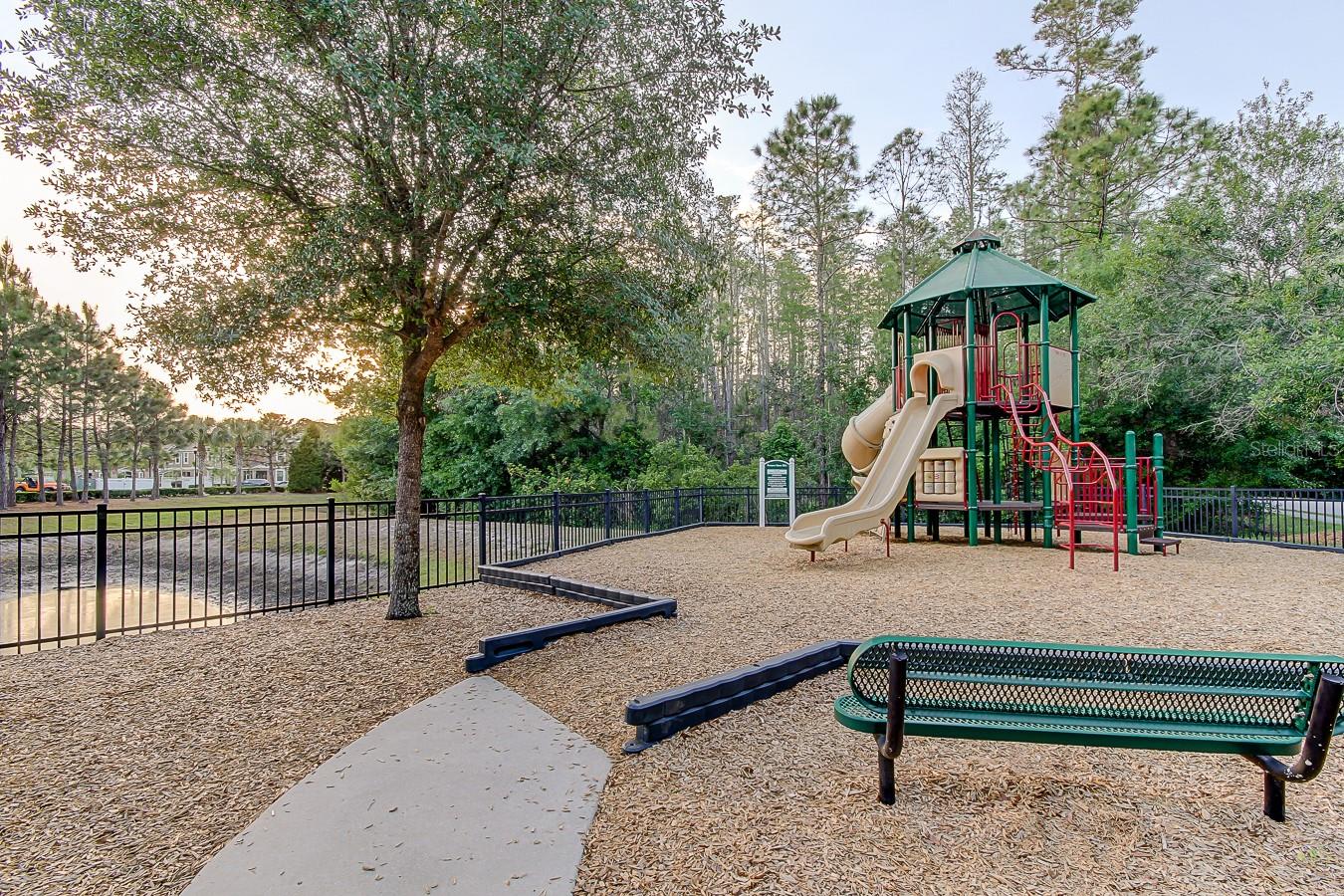 12660 SILVERDALE ST, TAMPA, FL — photo 47