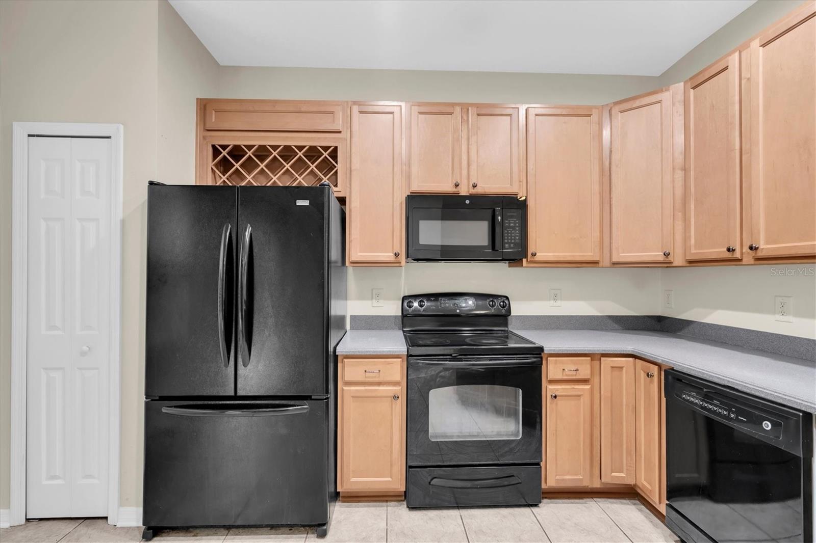 12660 SILVERDALE ST, TAMPA, FL — photo 18
