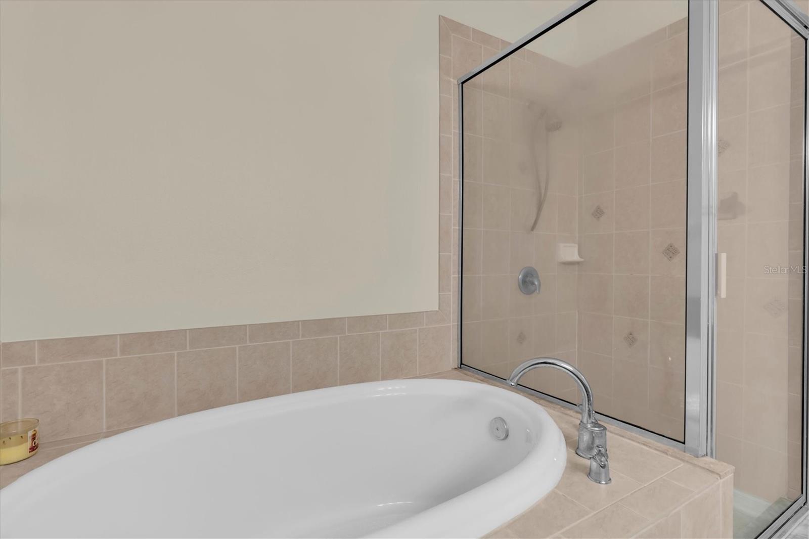 12660 SILVERDALE ST, TAMPA, FL — photo 32