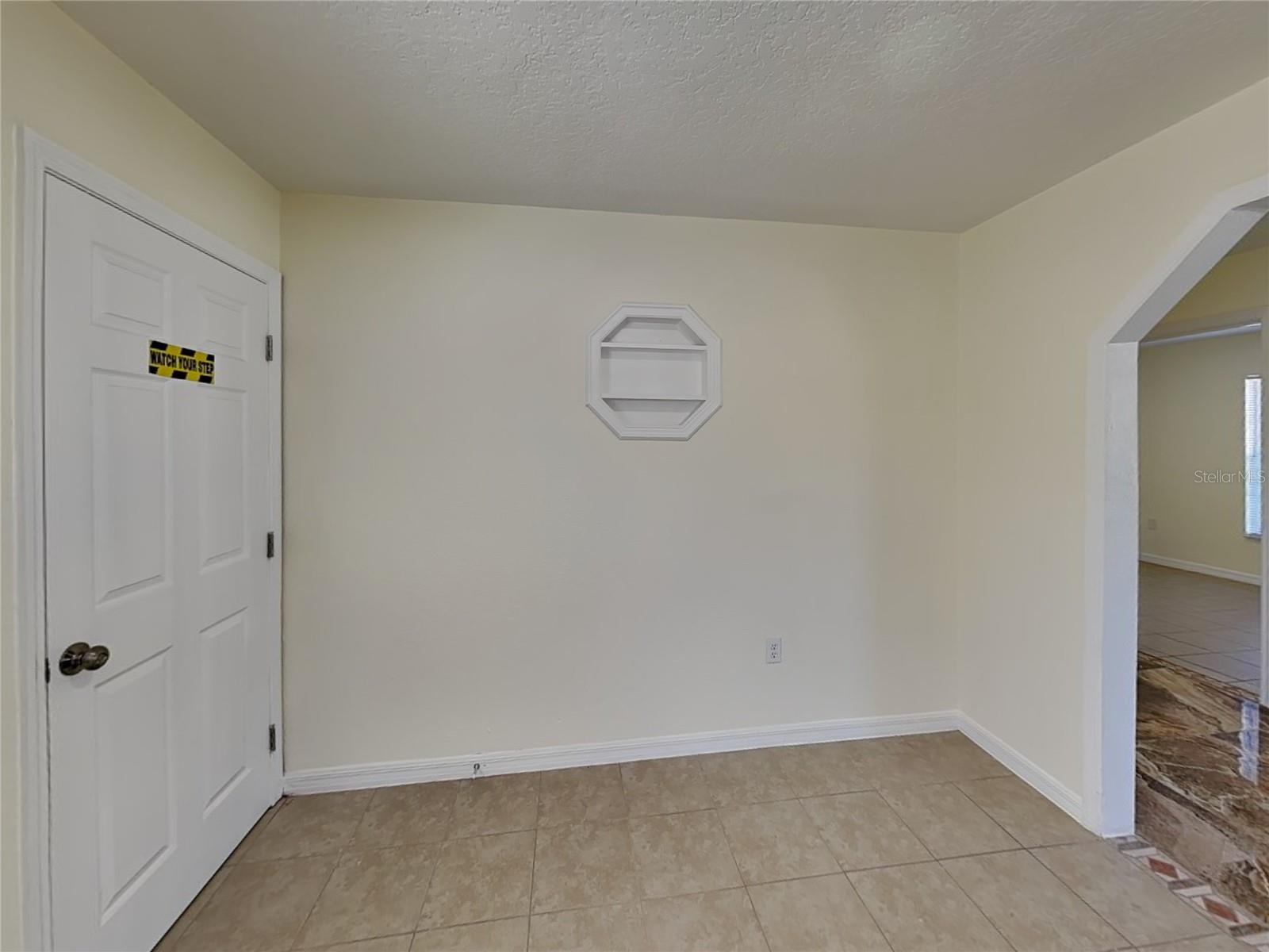 465 OAK DR, TAVARES, FL — photo 12