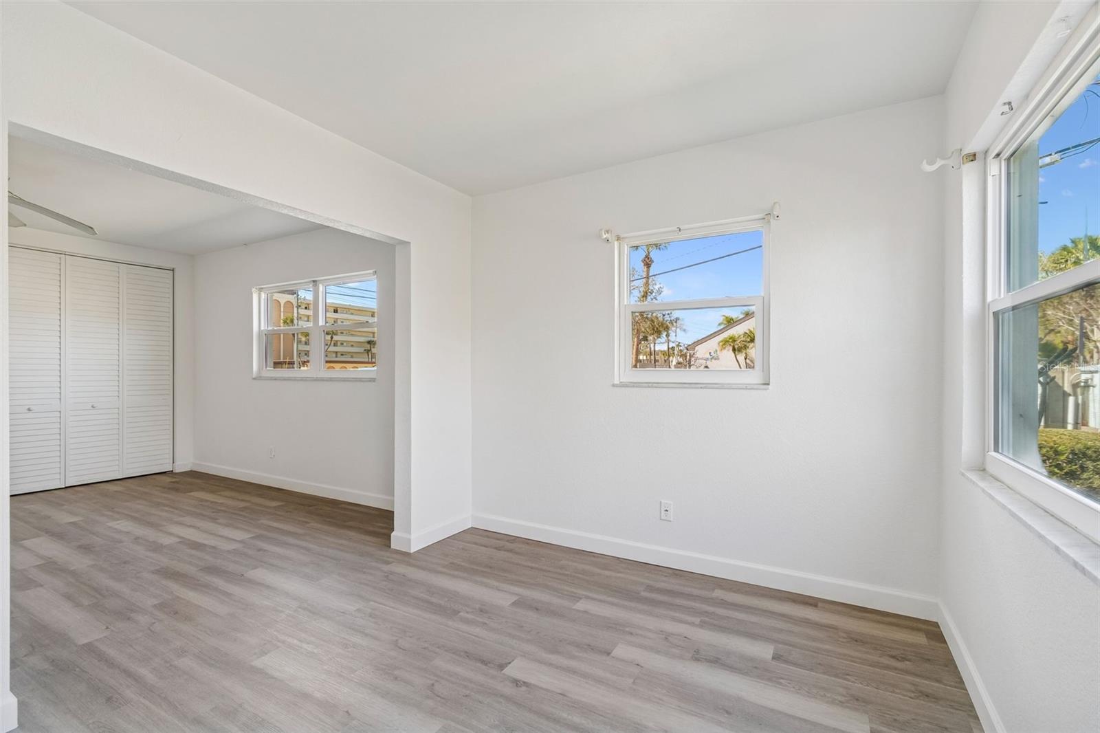 4565 DUHME RD #101, ST PETERSBURG, FL — photo 16