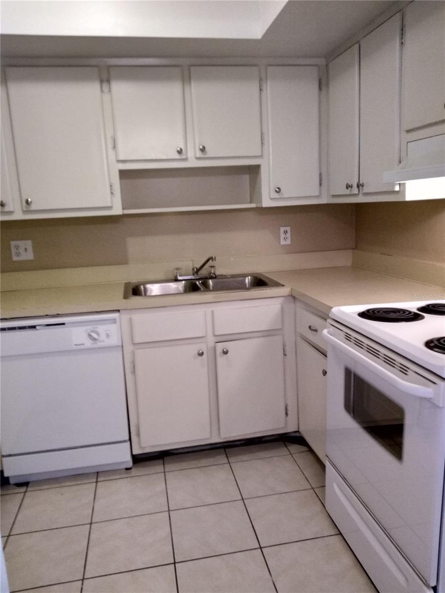1830 MARAVILLA AVE #704, FORT MYERS, FL — photo 13