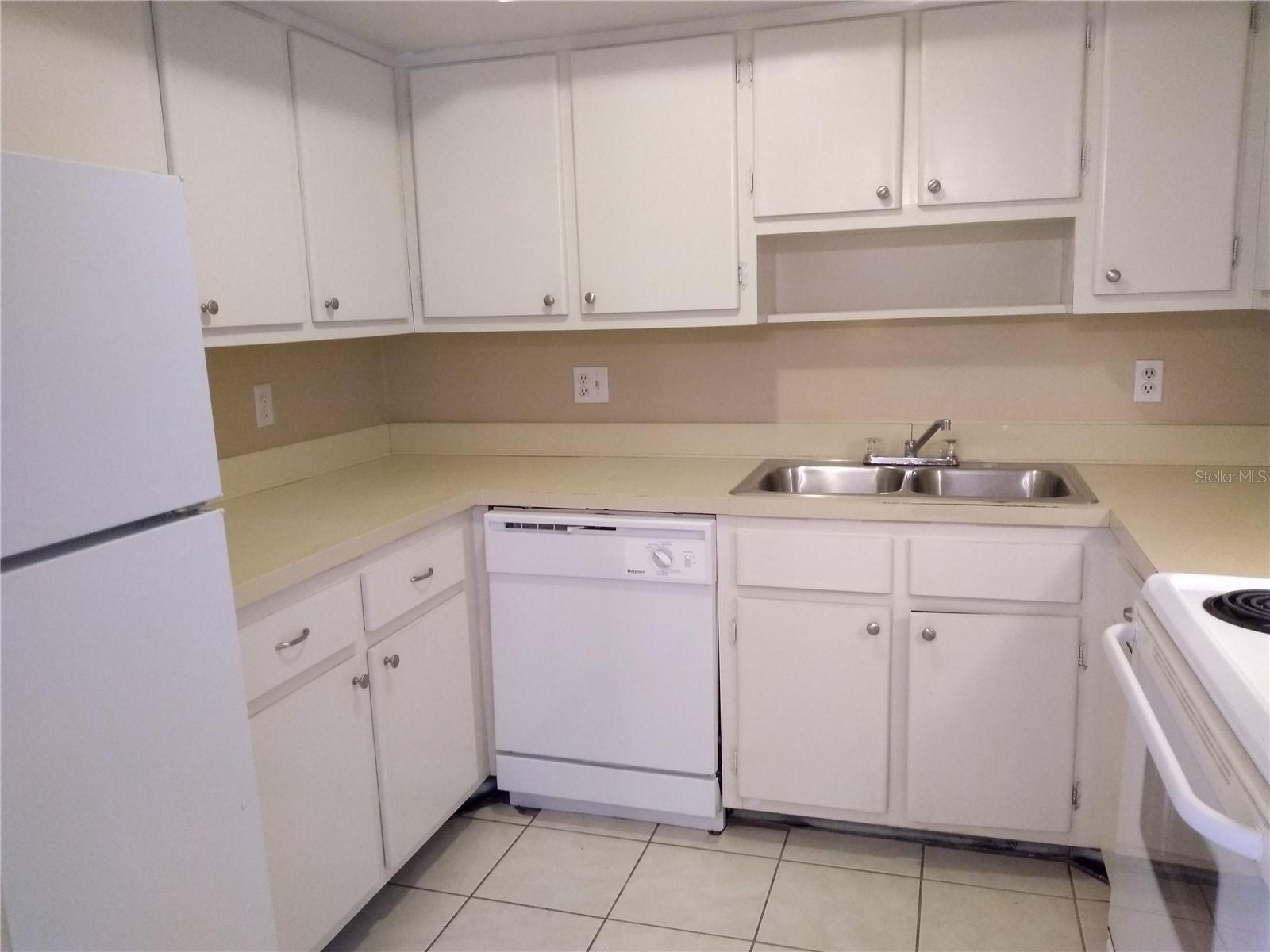 1830 MARAVILLA AVE #704, FORT MYERS, FL — photo 14