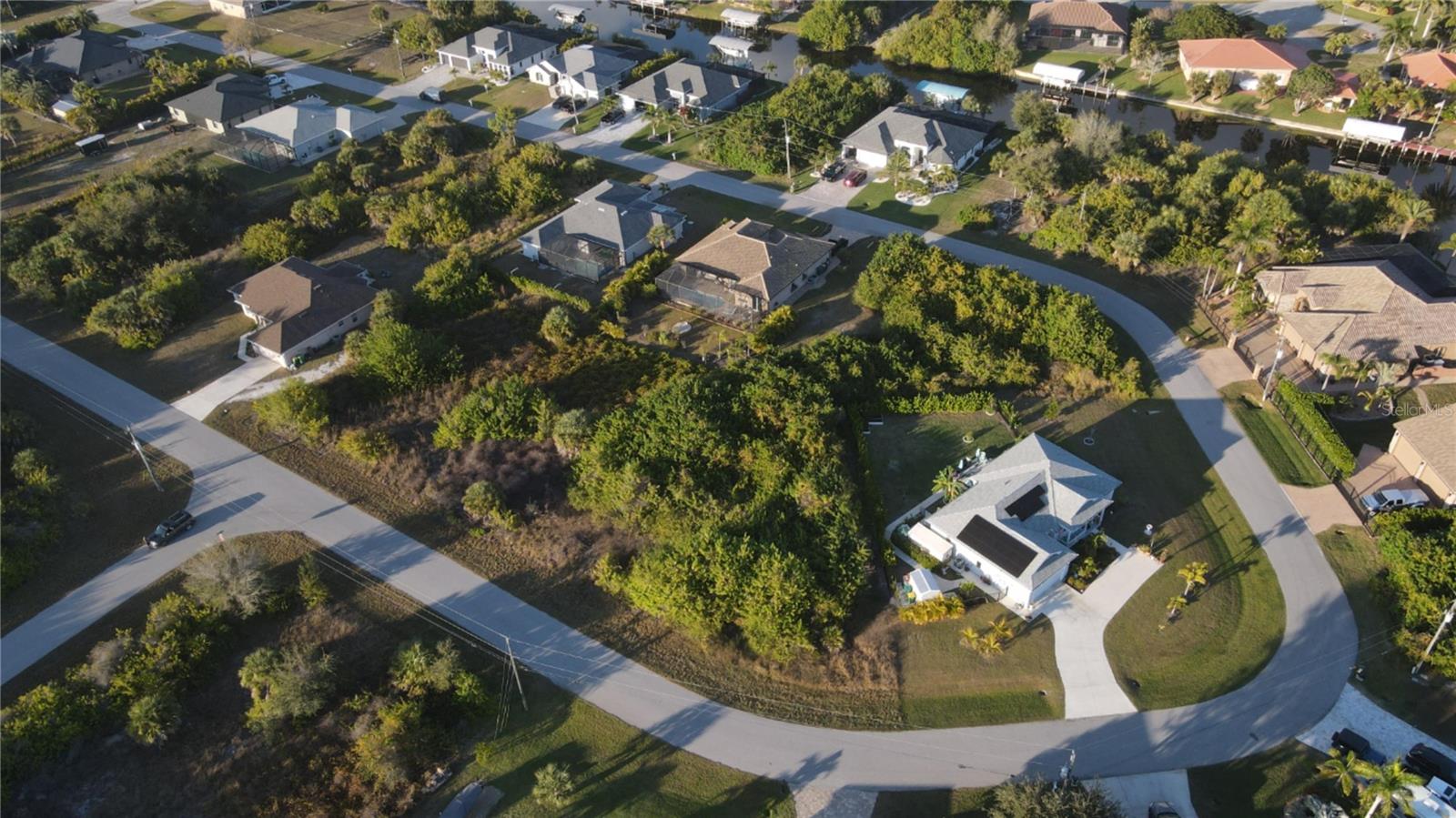 9399 PANAMA CIR, PORT CHARLOTTE, FL — photo 4