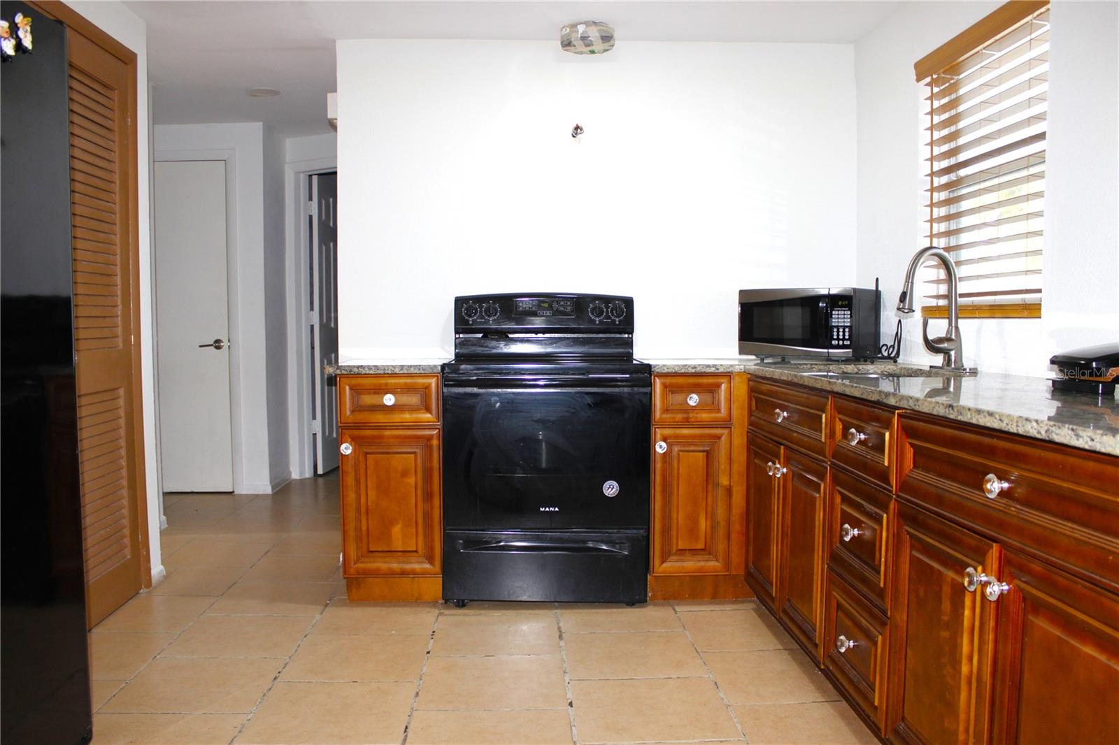 3542 CONNON DR, NEW PORT RICHEY, FL — photo 32