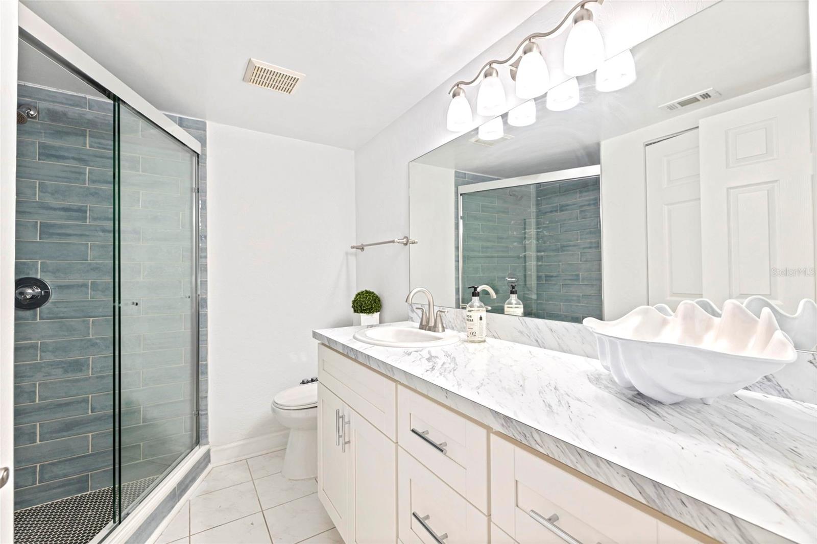 4480 OVERLOOK DR NE #10, ST PETERSBURG, FL — photo 8