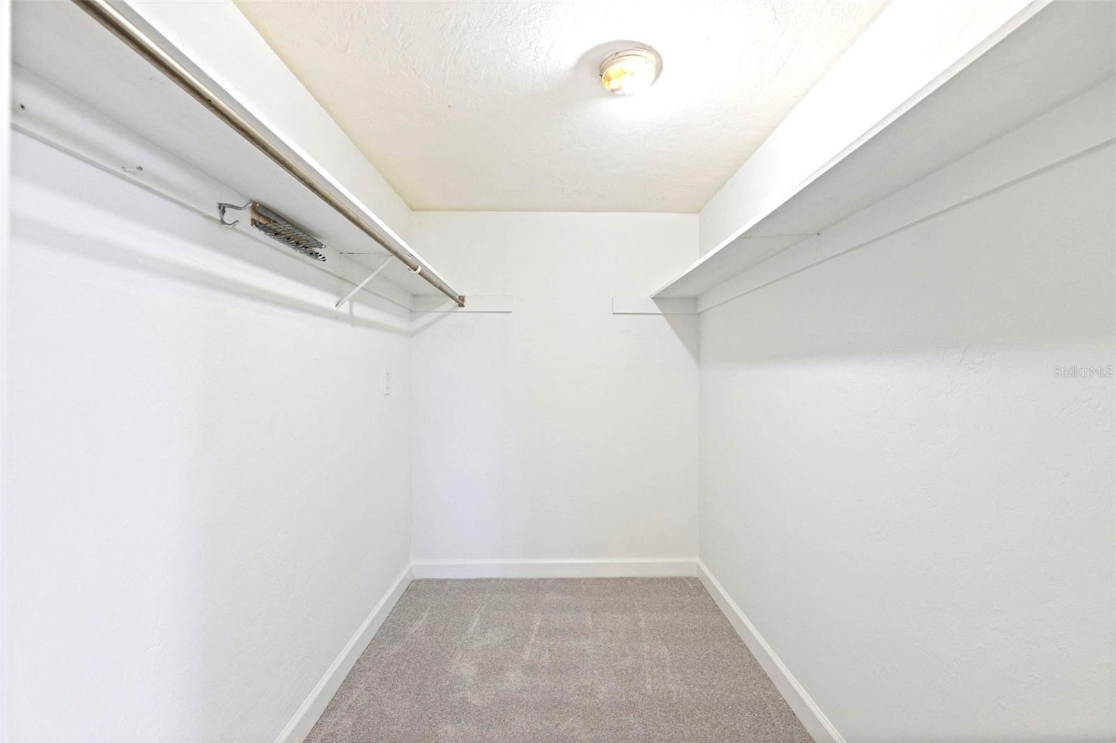 4480 OVERLOOK DR NE #10, ST PETERSBURG, FL — photo 28
