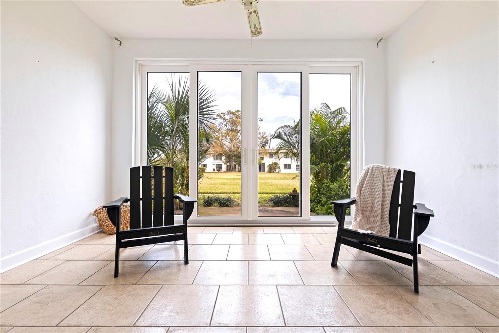 4480 OVERLOOK DR NE #12, ST PETERSBURG, FL — photo 12