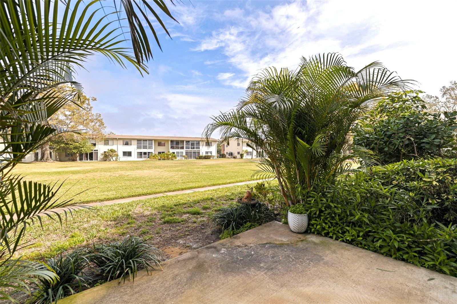 4480 OVERLOOK DR NE #12, ST PETERSBURG, FL — photo 18
