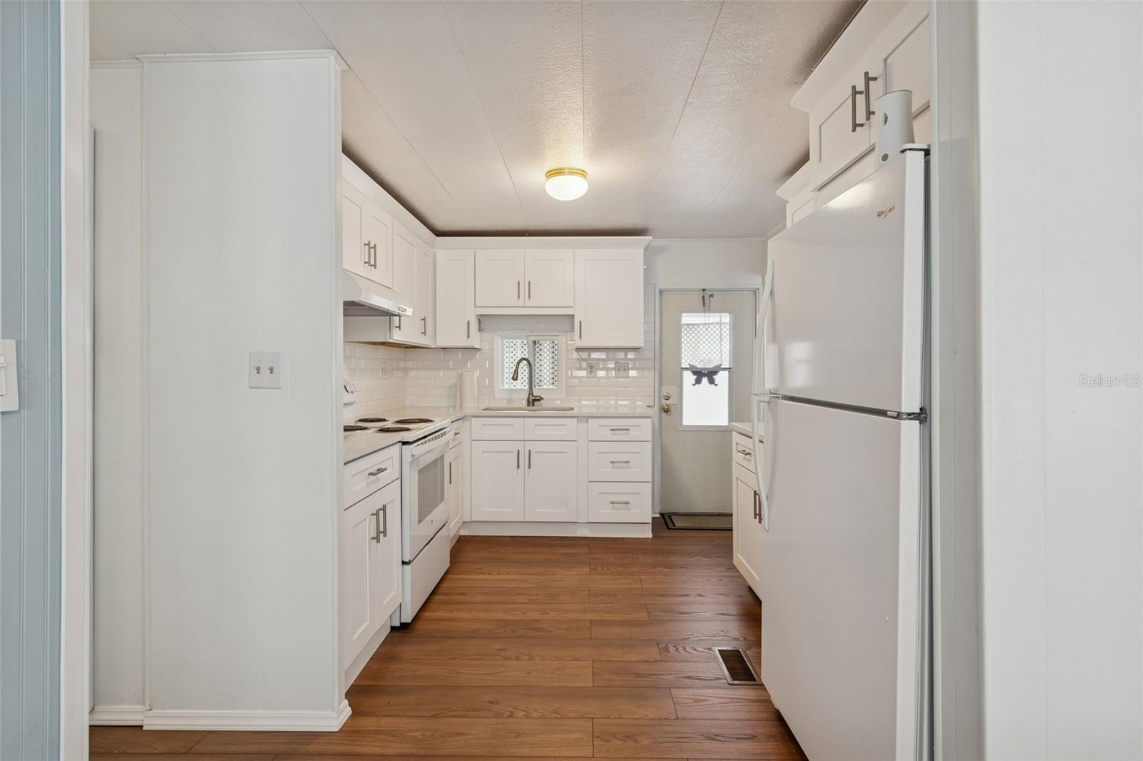 678 MOUNT MADISON AVE NE #661, ST PETERSBURG, FL — photo 14