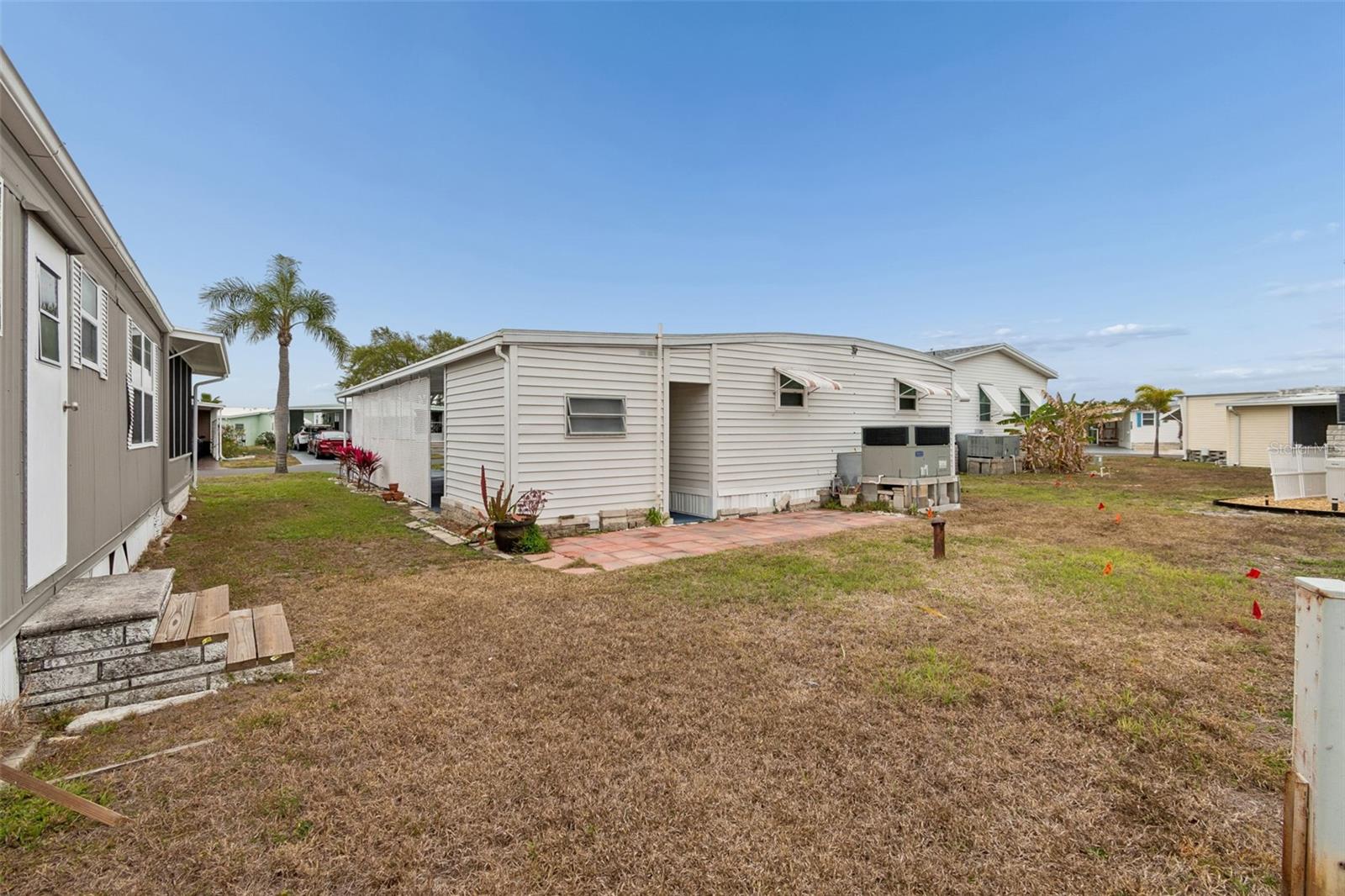 678 MOUNT MADISON AVE NE #661, ST PETERSBURG, FL — photo 33