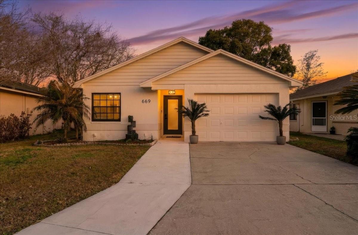 669 EAGLE RUN, LAKELAND, FL — photo 2