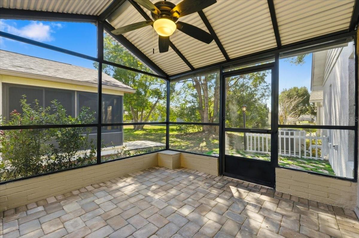 669 EAGLE RUN, LAKELAND, FL — photo 24