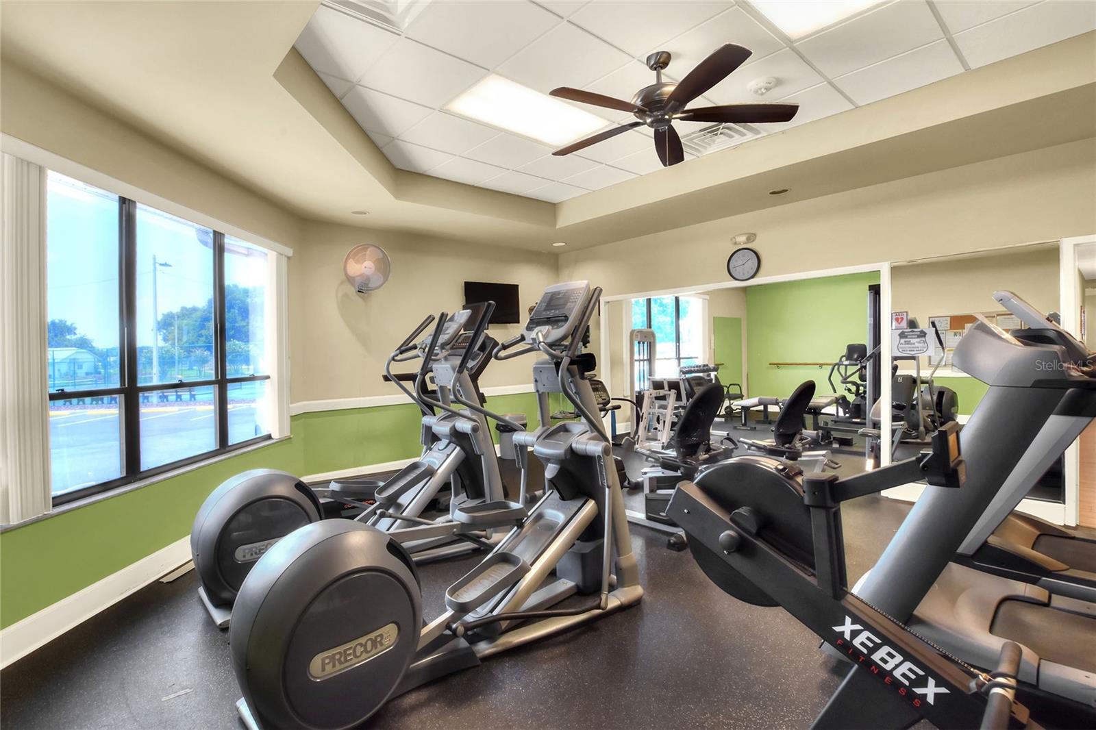 669 EAGLE RUN, LAKELAND, FL — photo 48