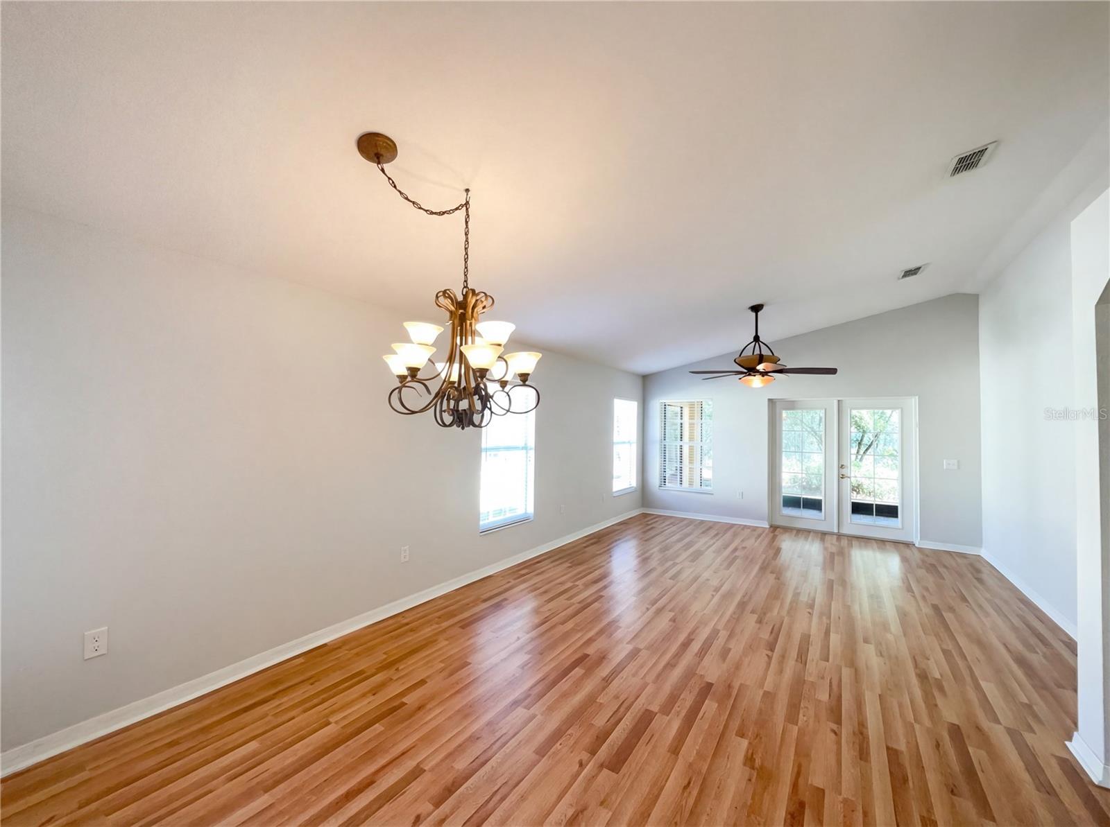 396 GRAND CANAL DR, KISSIMMEE, FL — photo 4