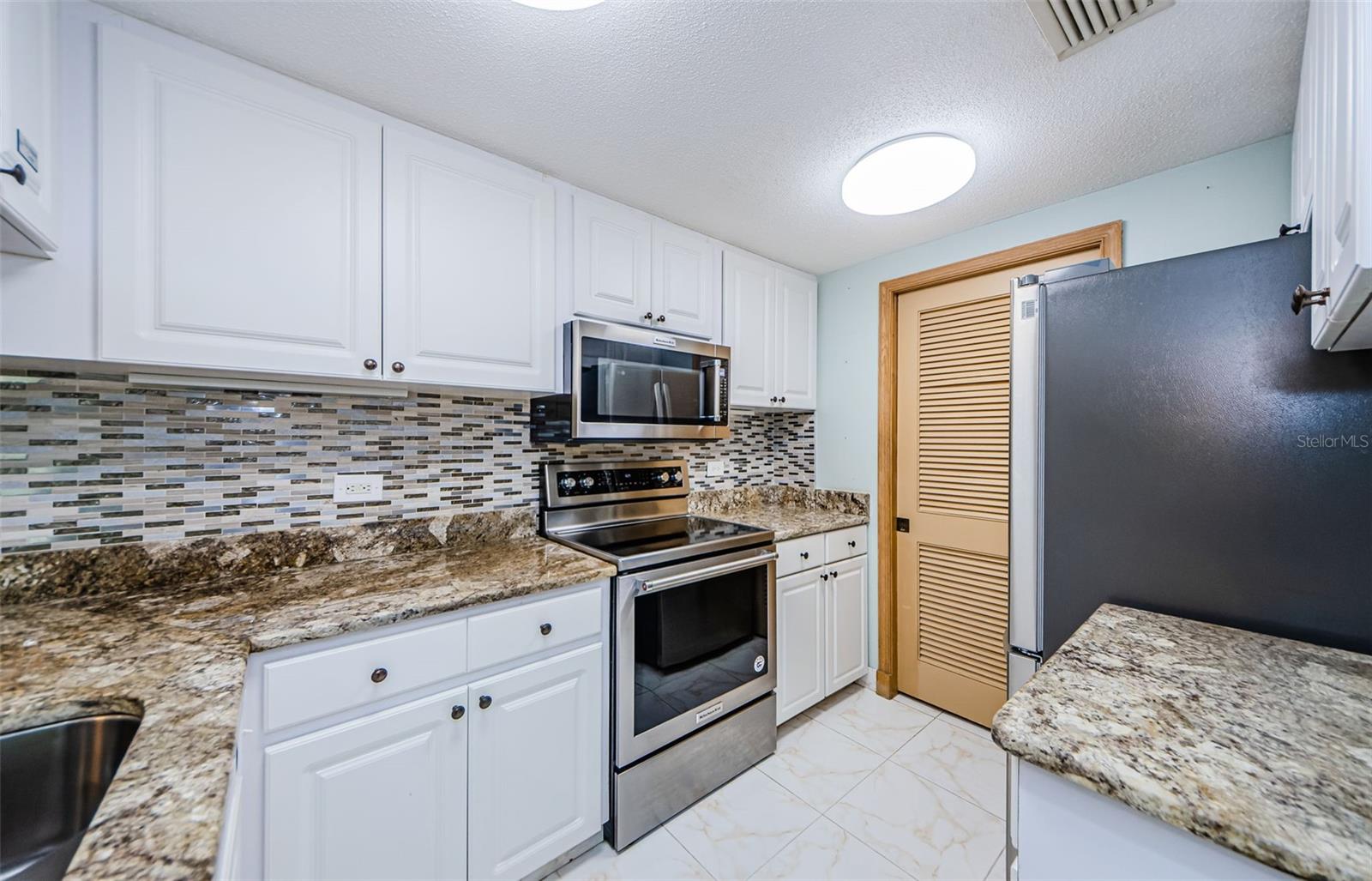36750 US HIGHWAY 19 N #2177, PALM HARBOR, FL — photo 18