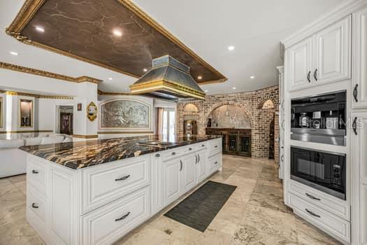 2390 KENT PL, CLEARWATER, FL — photo 23