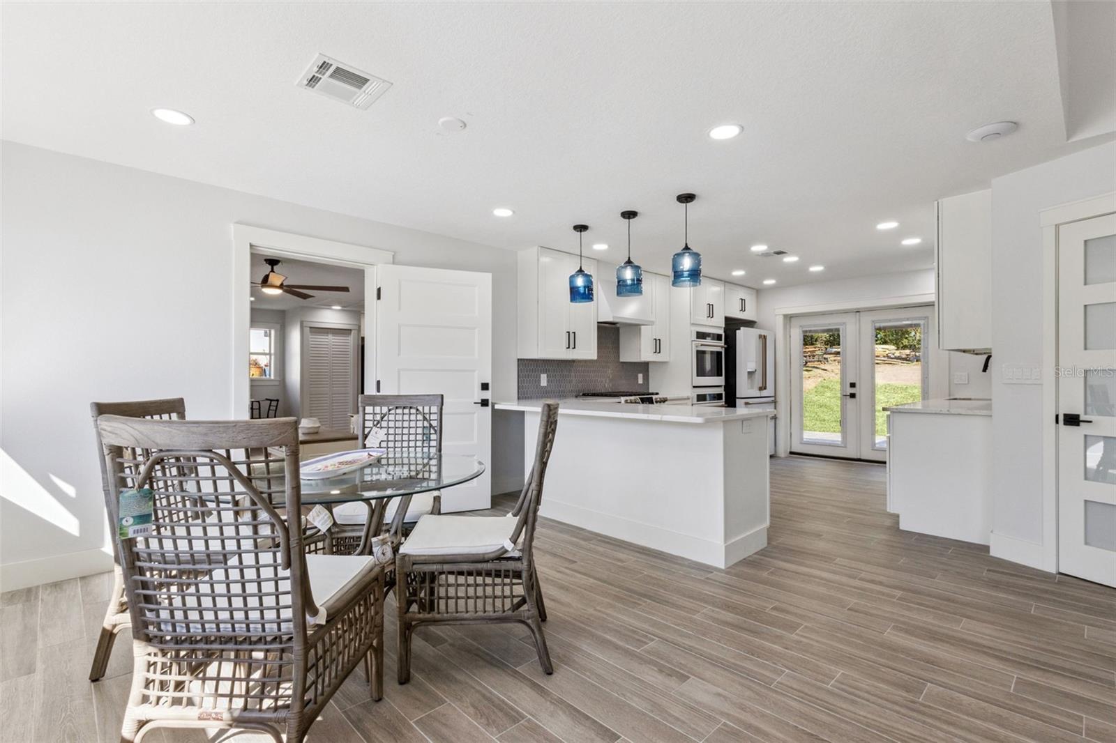 118 N GRANDVIEW ST, MOUNT DORA, FL — photo 17