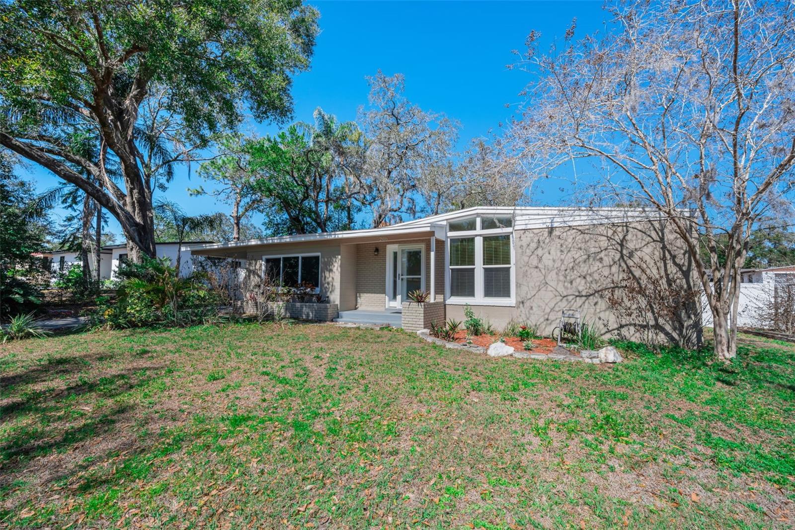 206 LINDA AVE, TEMPLE TERRACE, FL — photo 3