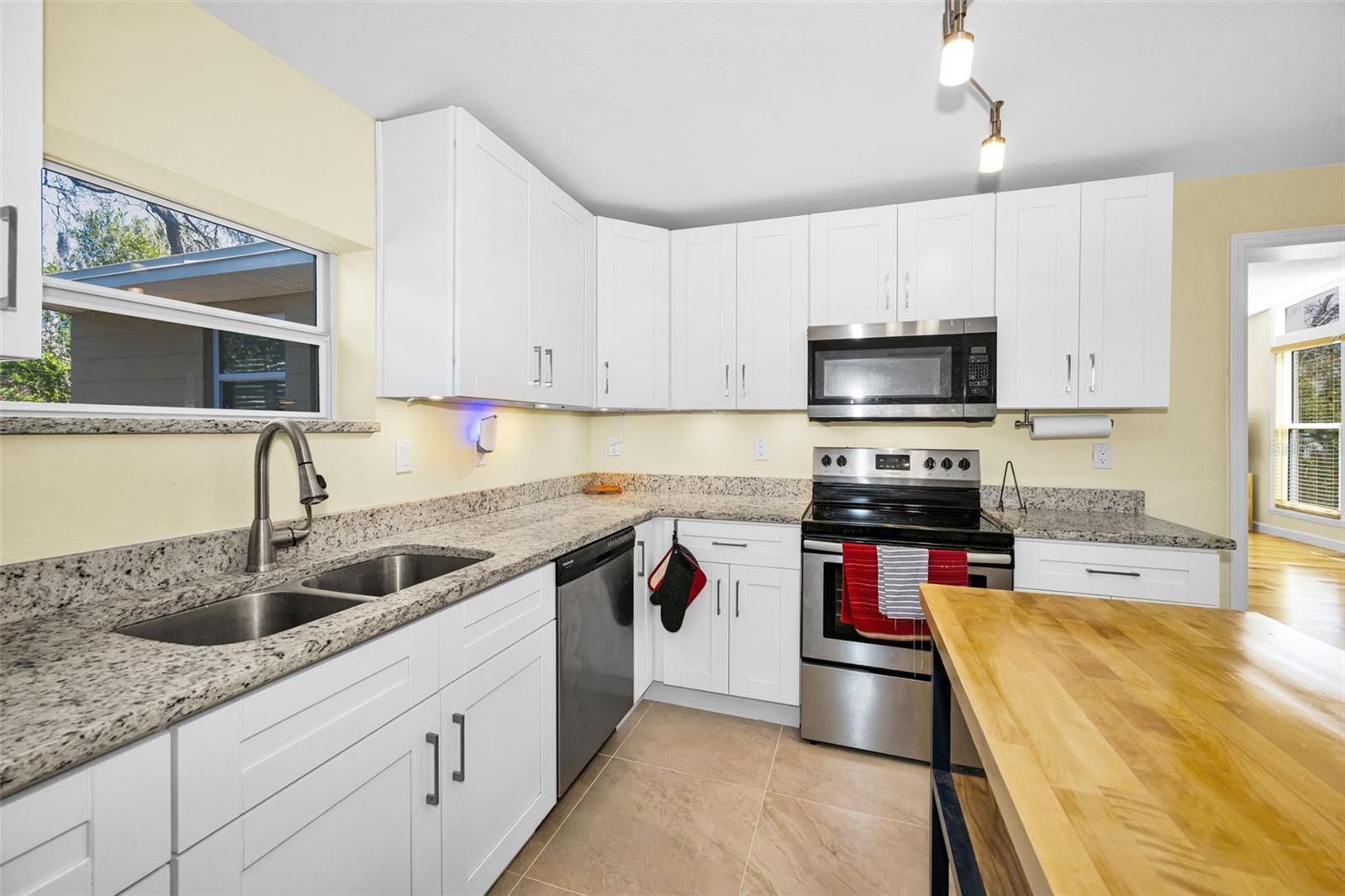 206 LINDA AVE, TEMPLE TERRACE, FL — photo 22