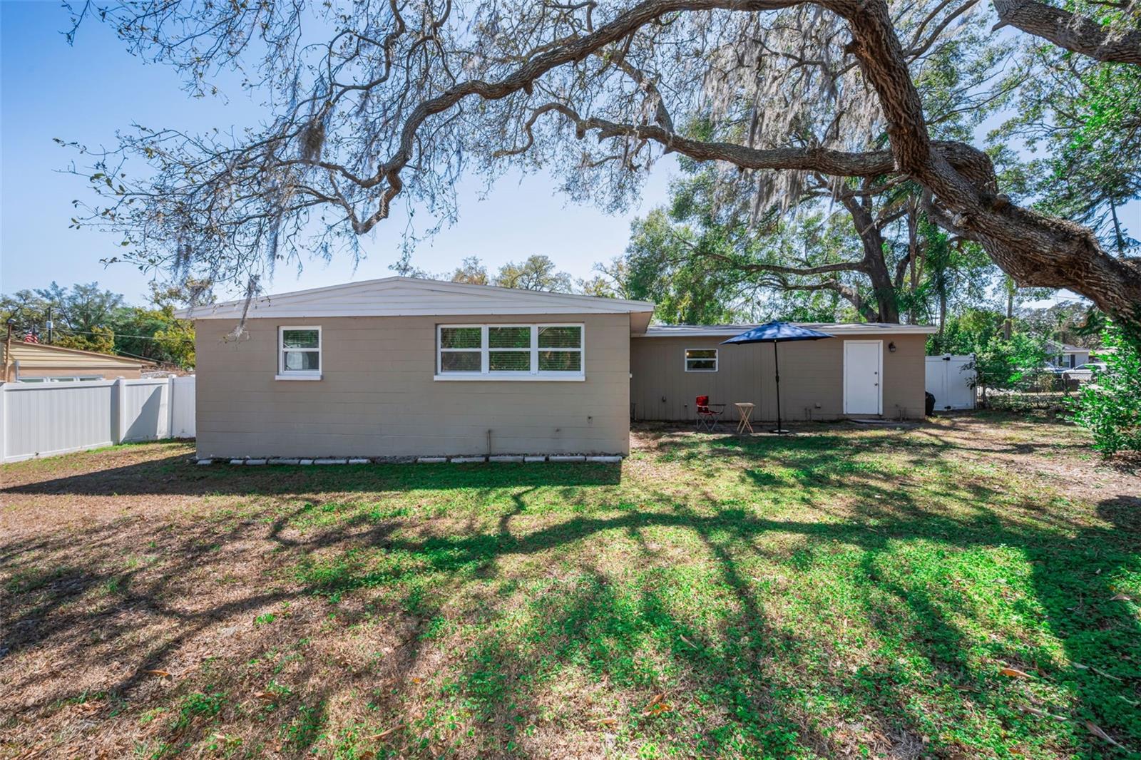 206 LINDA AVE, TEMPLE TERRACE, FL — photo 45