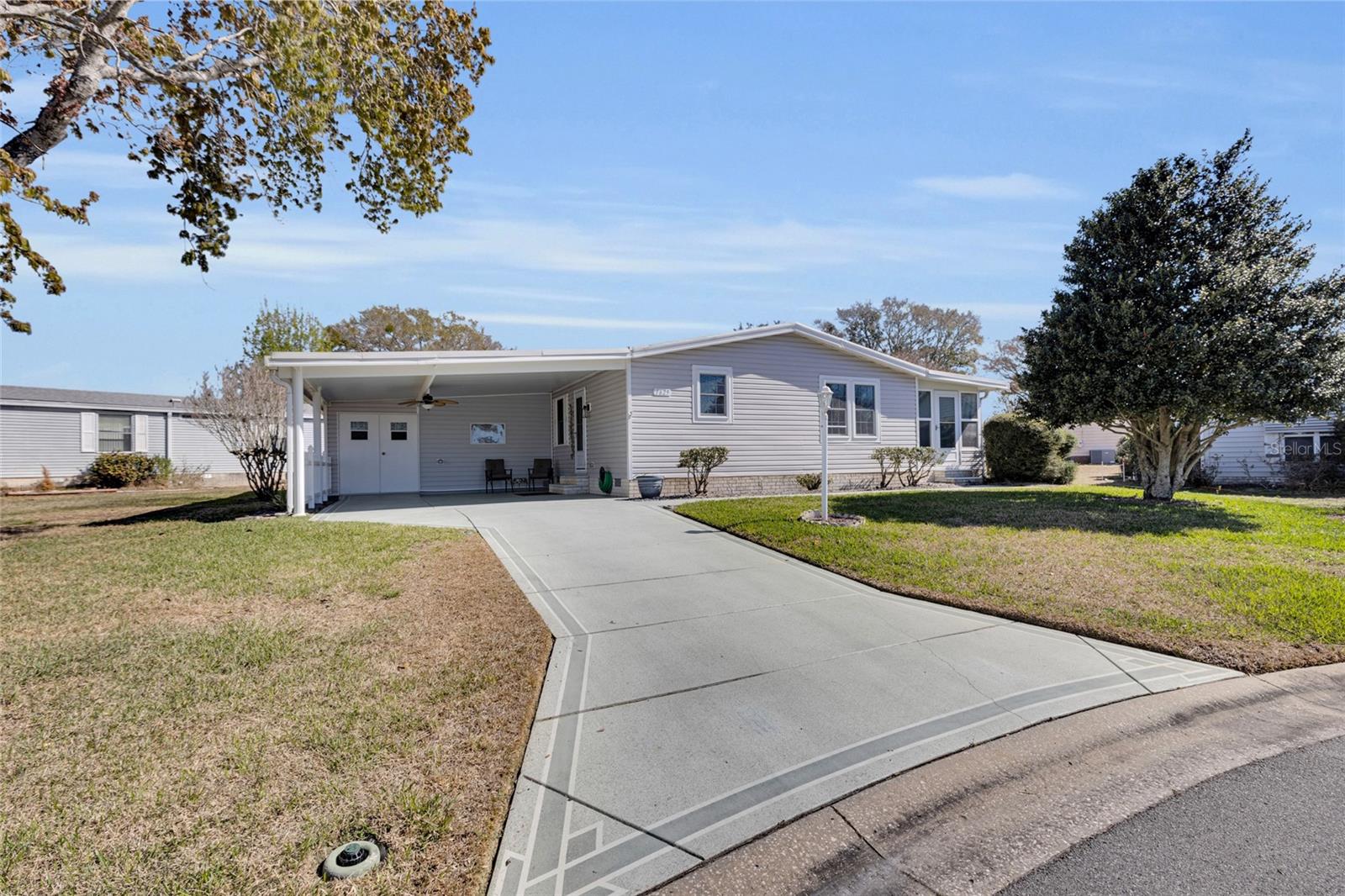 1625 PINEHURST DR, LADY LAKE, FL