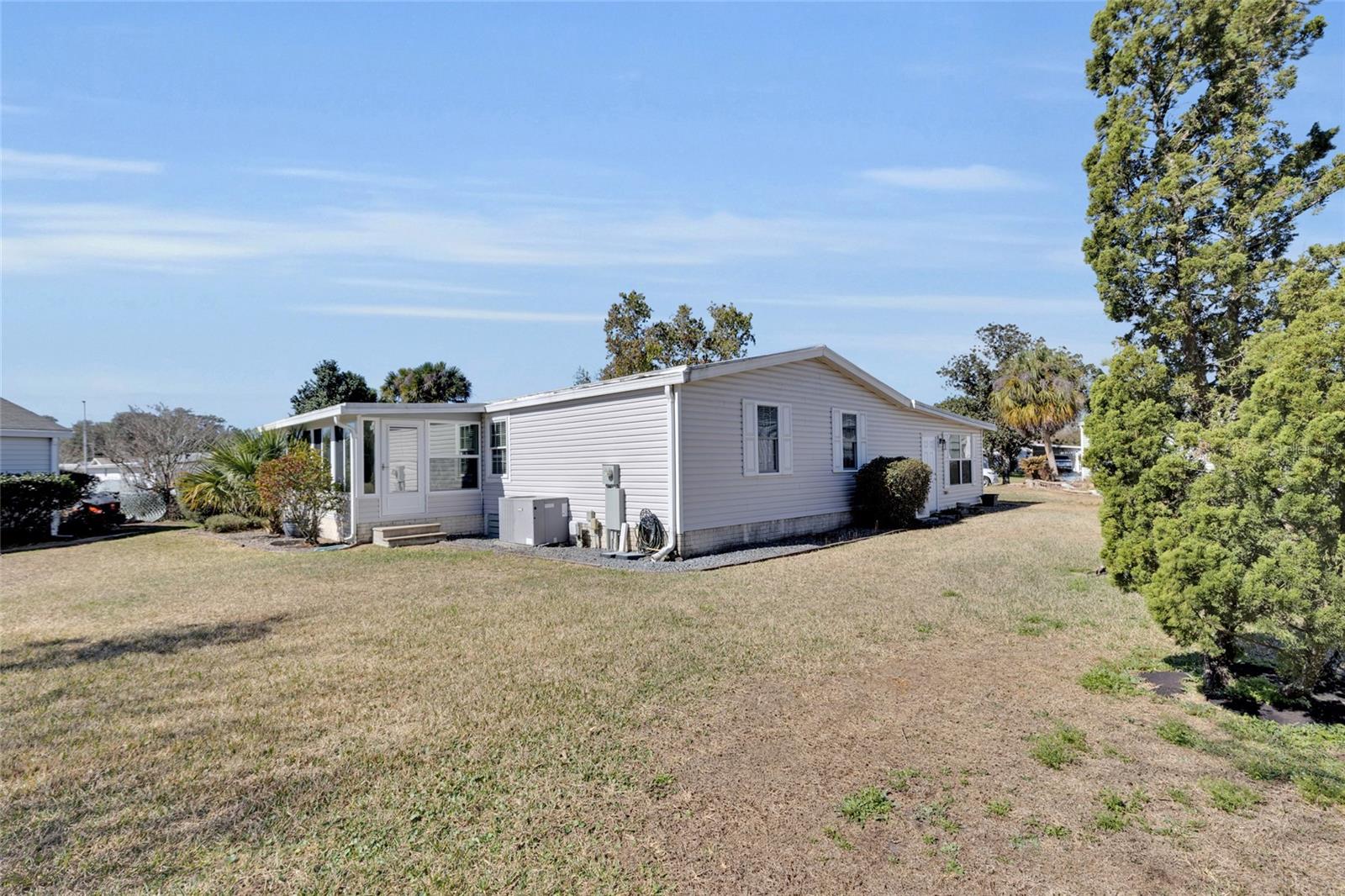 1625 PINEHURST DR, LADY LAKE, FL — photo 11