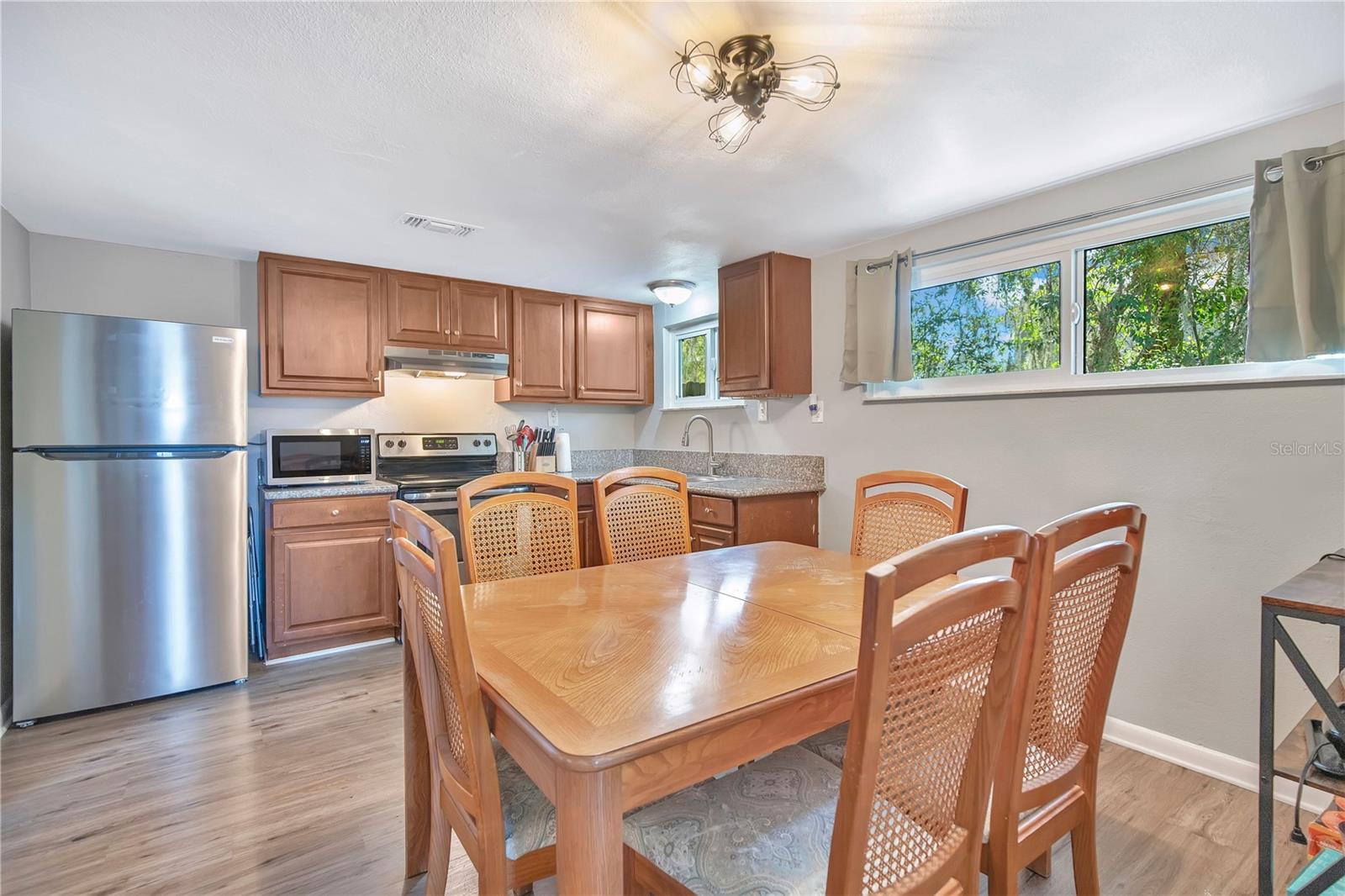5450 ROSE AVE, ORLANDO, FL — photo 9