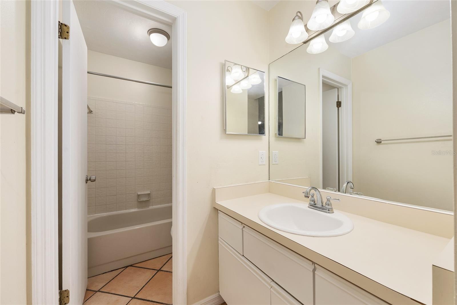 345 NW 48TH BLVD #K, GAINESVILLE, FL — photo 38