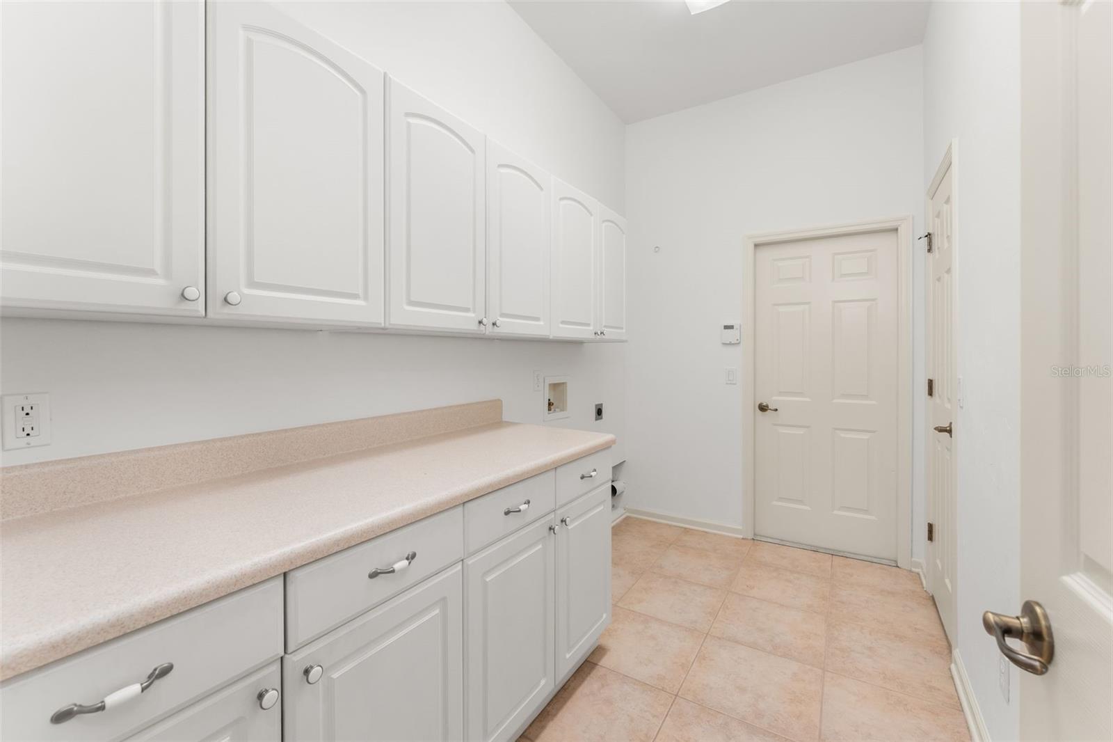 13537 NW 7TH RD, NEWBERRY, FL — photo 45