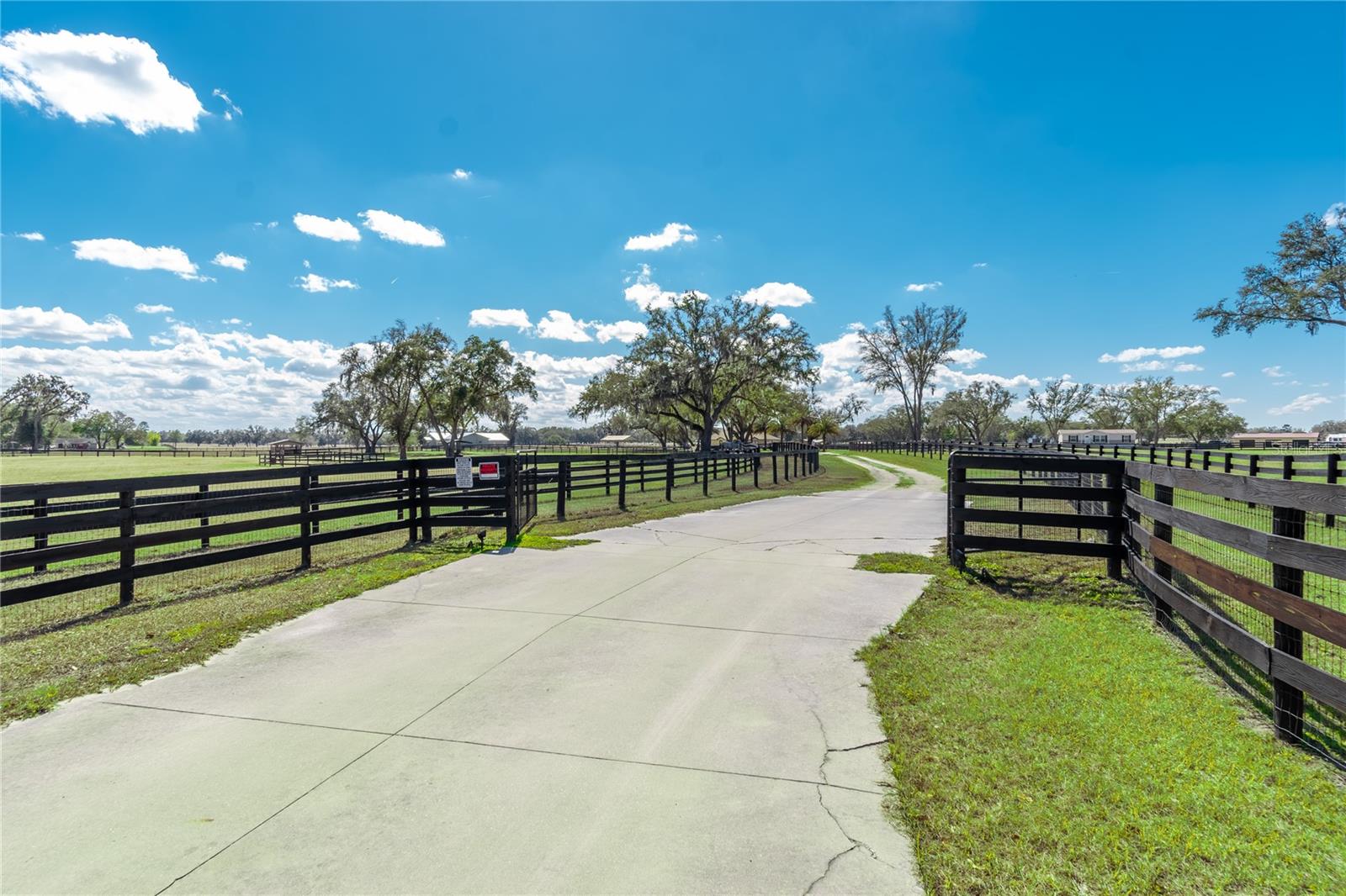 4700 NW 157TH CT, MORRISTON, FL — photo 14