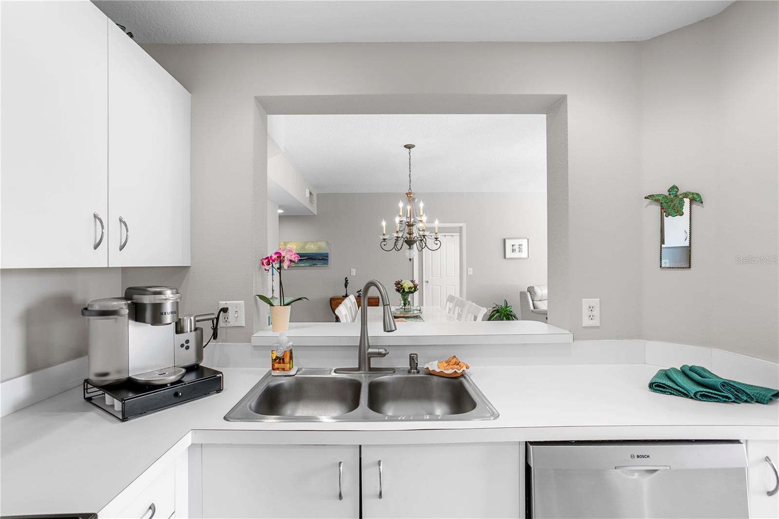 4750 DOLPHIN CAY LN S #107, ST PETERSBURG, FL — photo 17