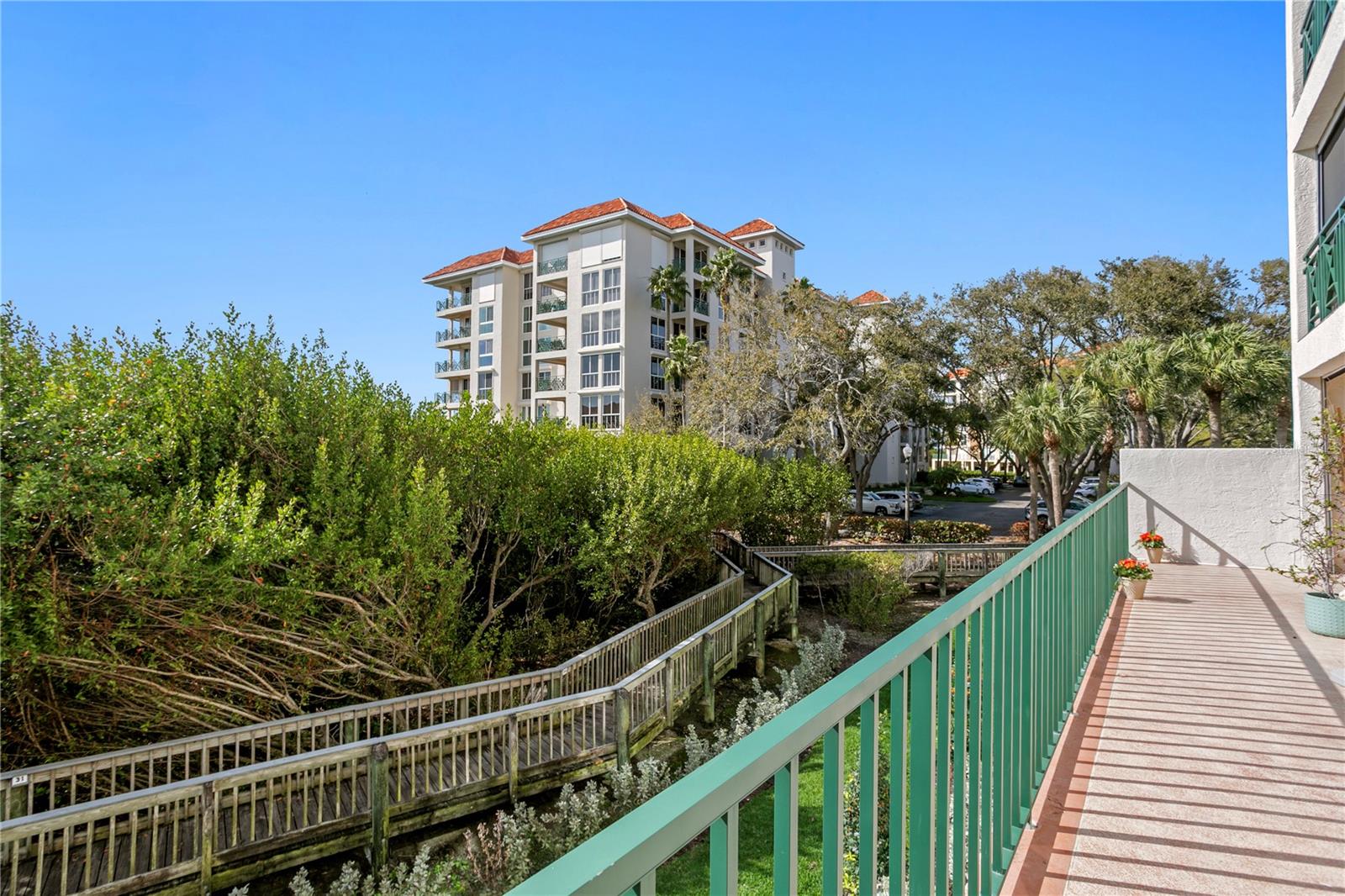 4750 DOLPHIN CAY LN S #107, ST PETERSBURG, FL — photo 23